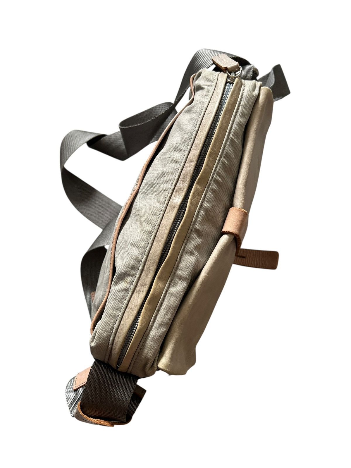 Yohji Yamamoto Yohji Yamamoto Y’SACCS Leather + Canvas Sling Bag Size ONE SIZE - 8 Thumbnail
