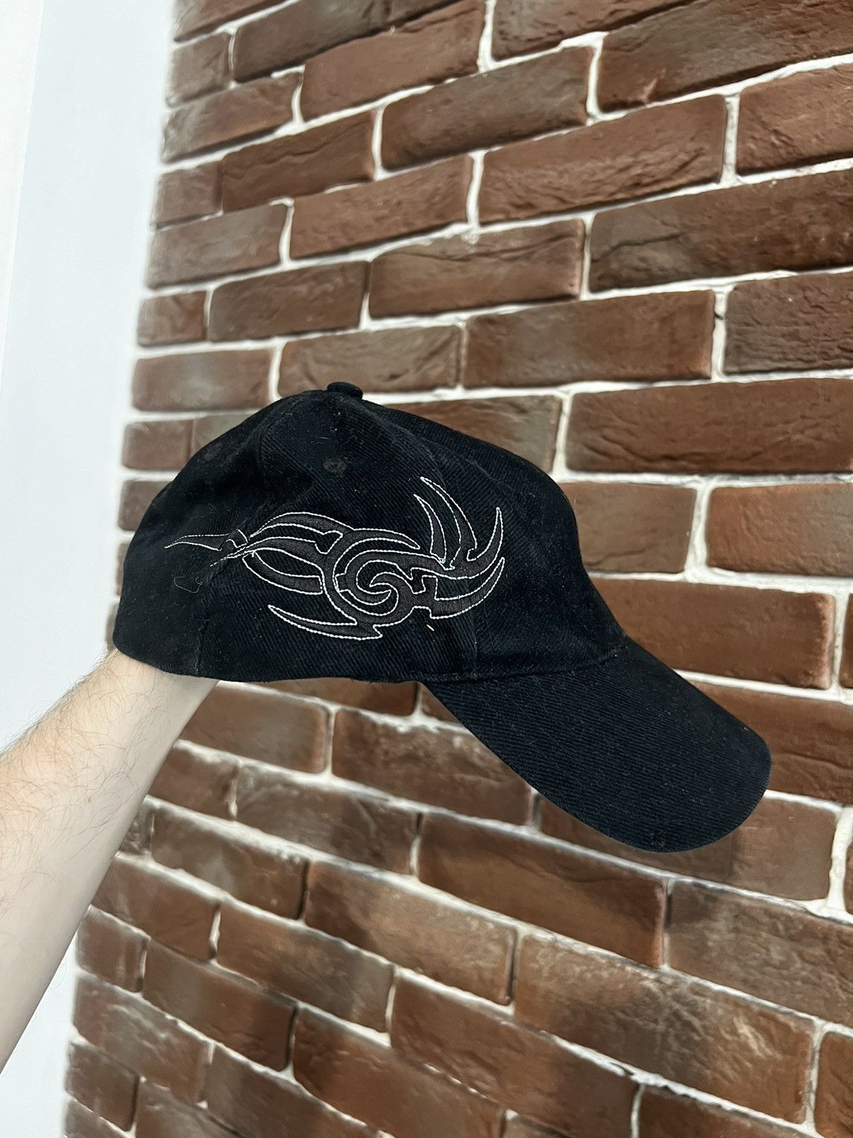 Tribal Streetwear Vintage Y2k 00s Tribal Rave Black Rock Metal Cap Hat Size ONE SIZE - 2 Thumbnail