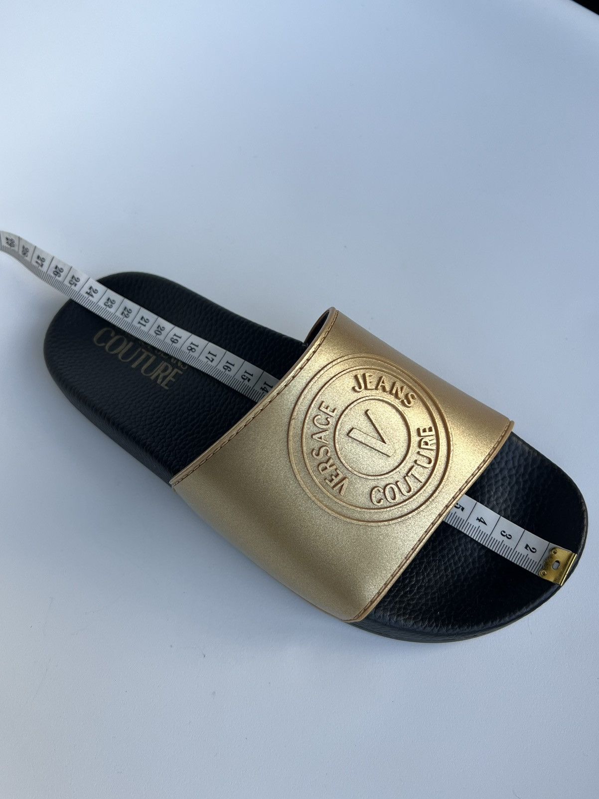 Versace Jeans Couture Versace Jeans Couture Gold Slides Logo Size 37 (23 cm) Size US 7 / IT 37 - 5 Thumbnail