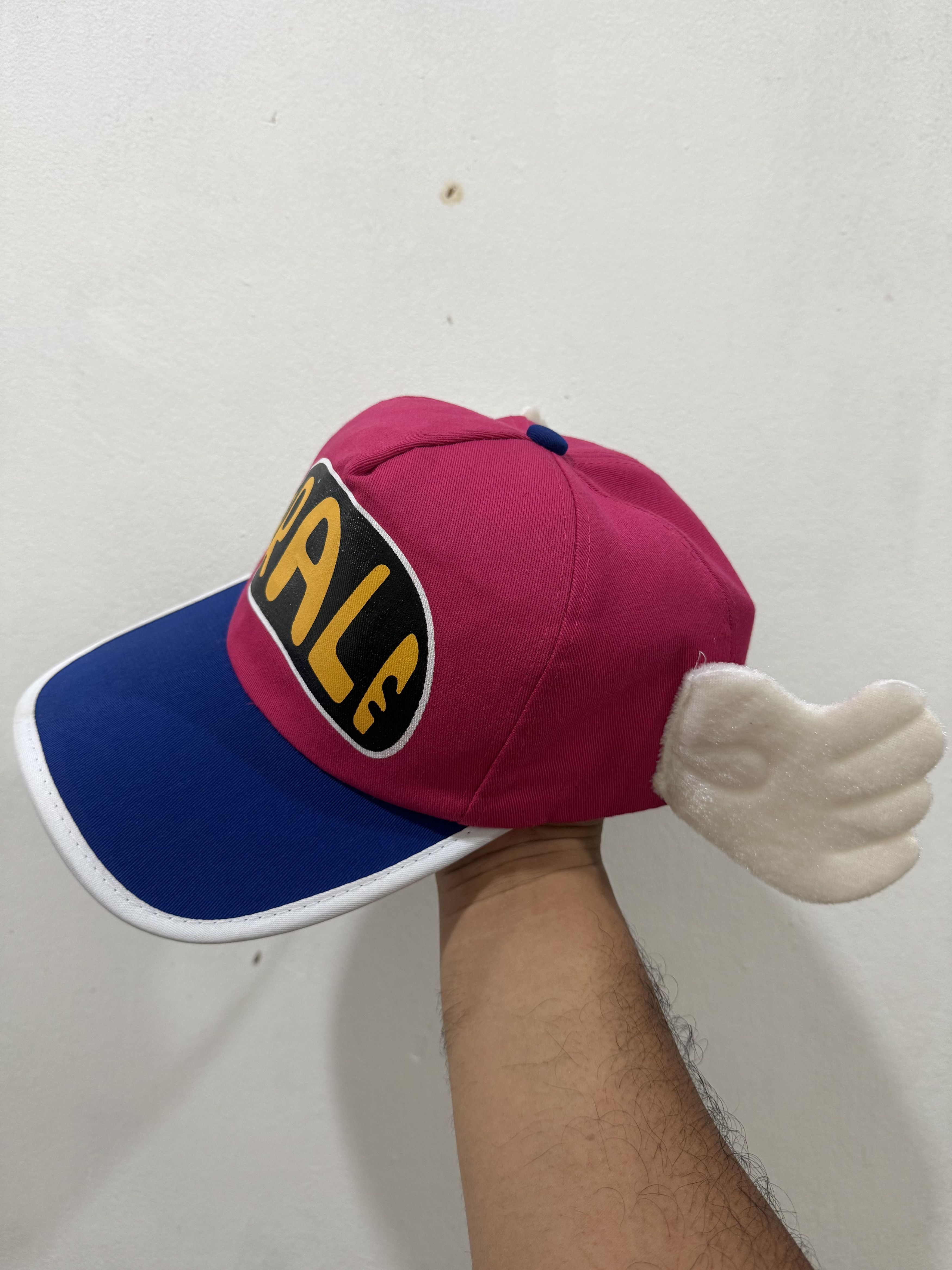 Japanese Brand VTG Arale Slump Wings Hat Size ONE SIZE - 2 Thumbnail