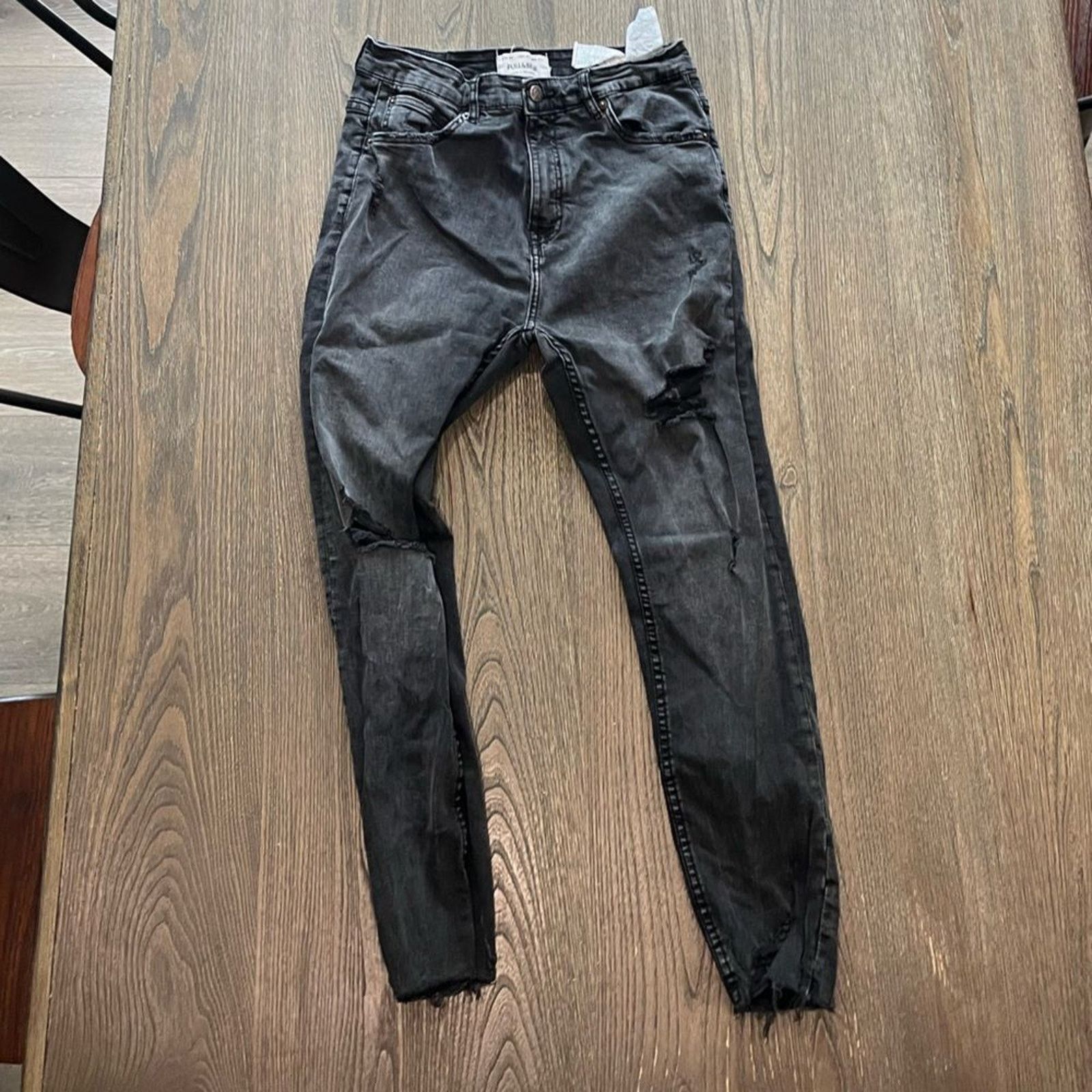 Pull & Bear Pull & Bear Skinny Leg Black High Rise Jeans Size 31 Size 31" - 1 Thumbnail