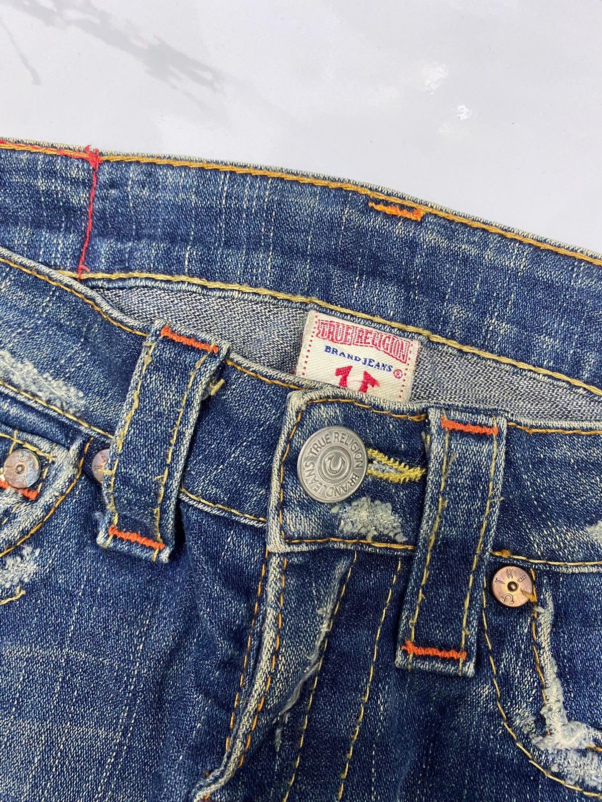 Hysteric Glamour × Le Grande Bleu (L.G.B.) × True Religion TRUE RELIGION JOEY FLARE JEANS DISTRESSED BOOTCUT DENIM JEAN Size 28" / US 6 / IT 42 - 12 Thumbnail