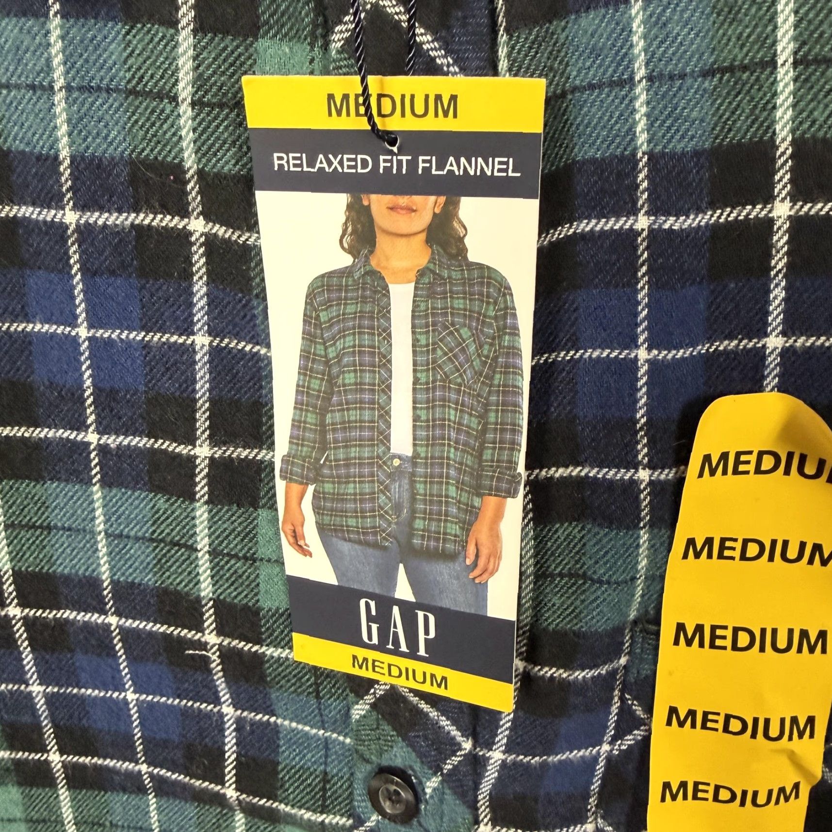 Gap Gap Button-Up Womens M Blue Green Relaxed Fit Flannel Plaid Cabincore Layering Size ONE SIZE - 6 Thumbnail