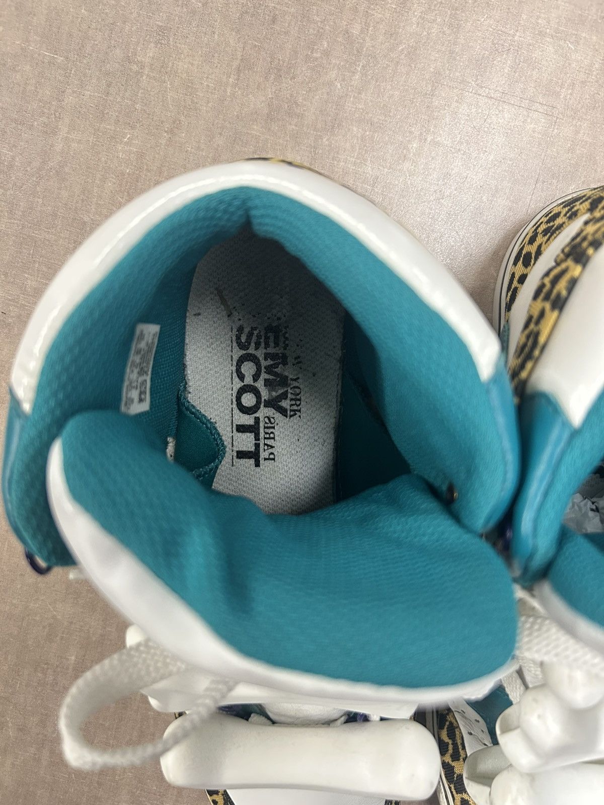 Adidas × Jeremy Scott Adidas Jeremy Scott JS Flintstones Bones A$AP ROCKY PESO Size US 10 / EU 43 - 7 Thumbnail