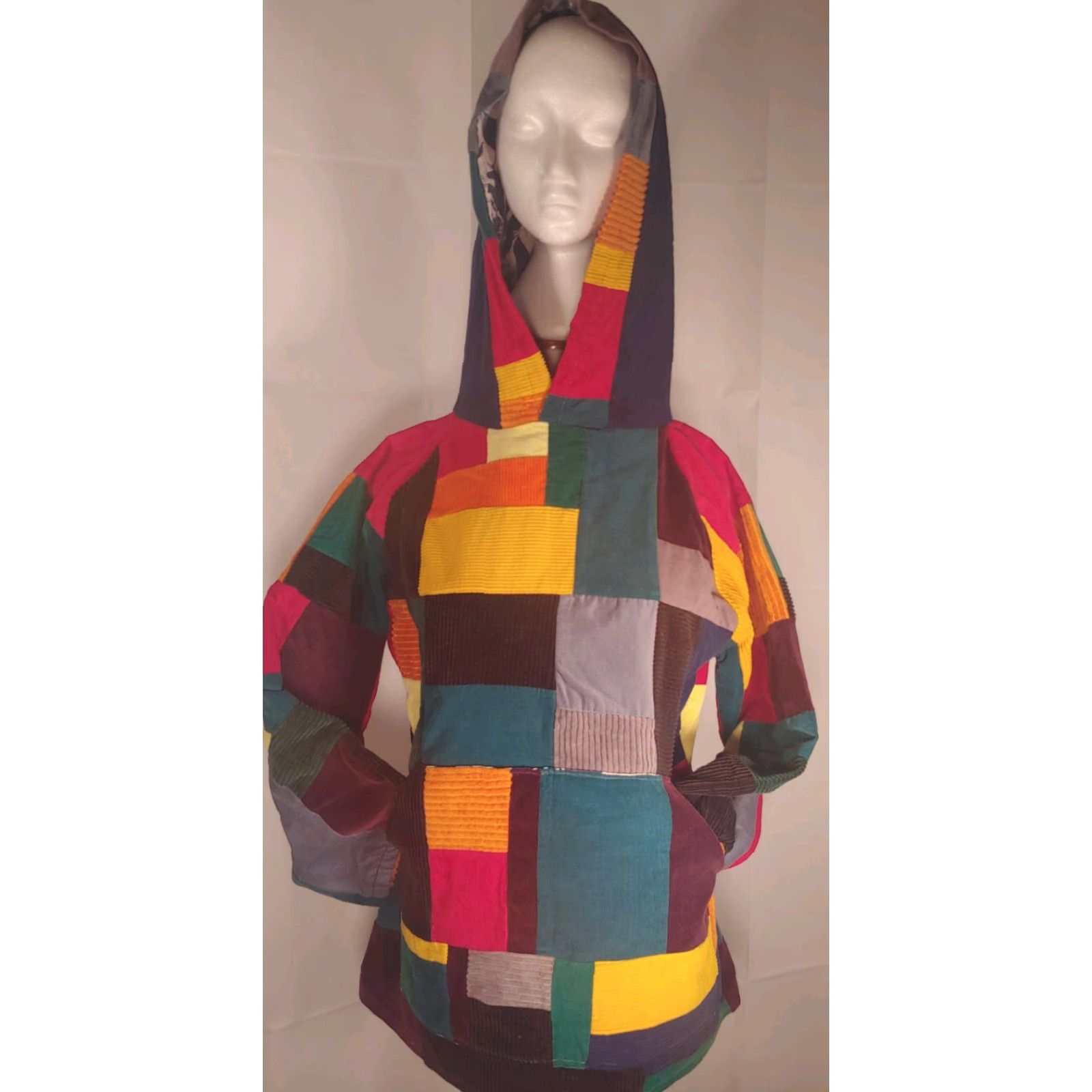 Rainbow Handmade Rainbow Patchwork Pullover Hoodie XS/S Unisex Festival Bohemian Size XS / US 0-2 / IT 36-38 - 4 Thumbnail