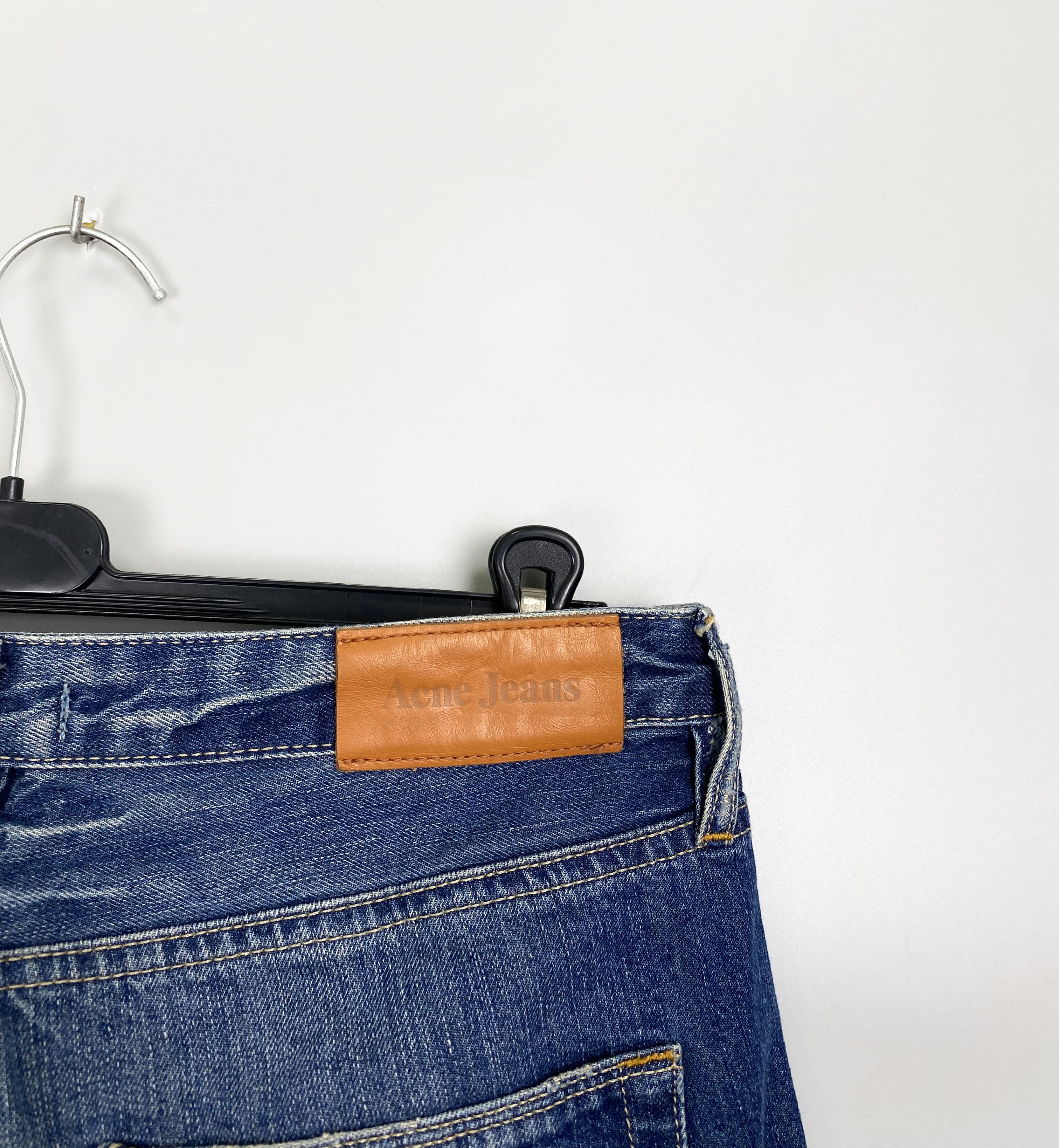 Acne Studios Acne Jeans Hug Lost Denim Jeans Leather Patch W28 L34 Size US 28 / EU 44 - 8 Thumbnail
