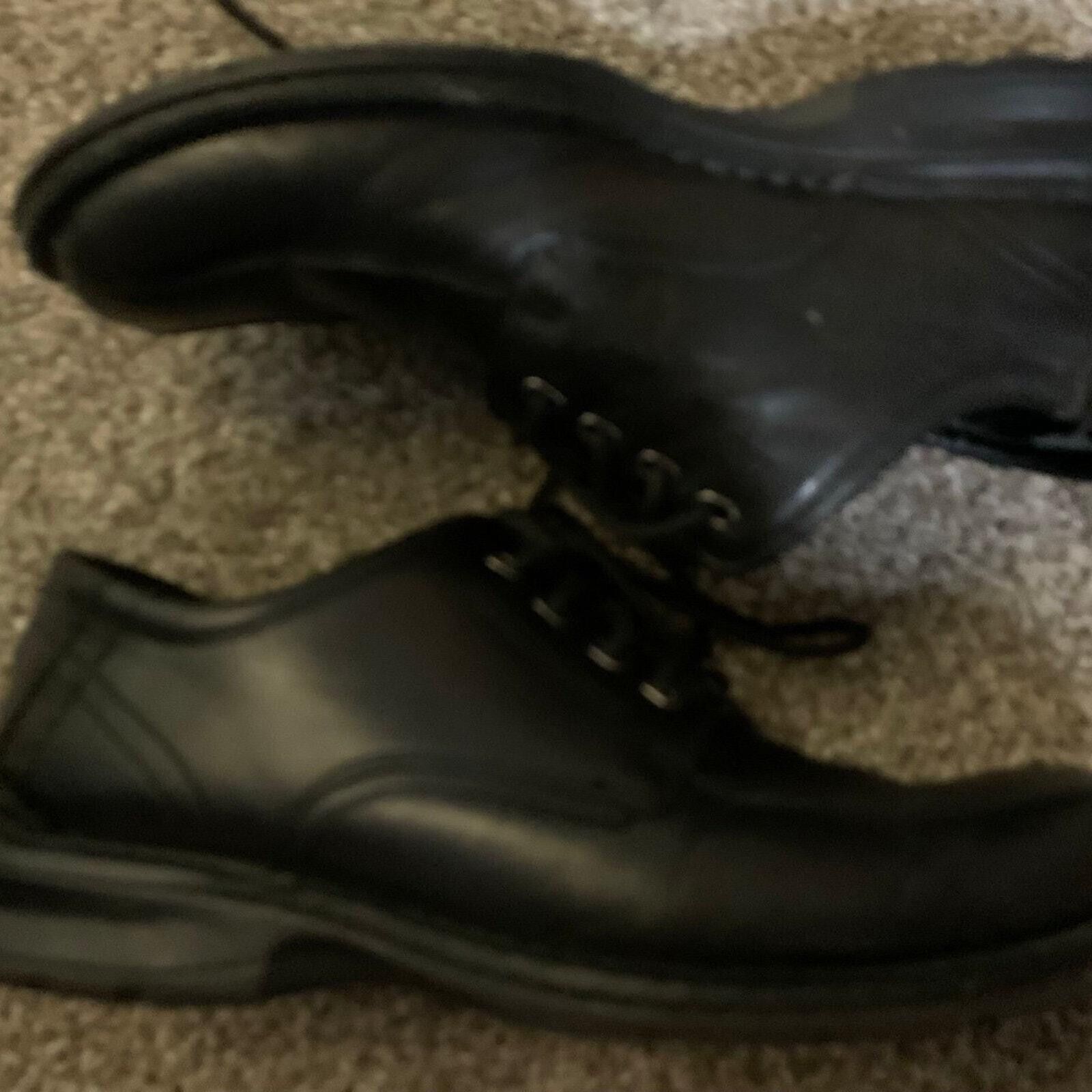 Unknown London Size 11, black, men’s shoes Size US 11 / EU 44 - 1 Thumbnail
