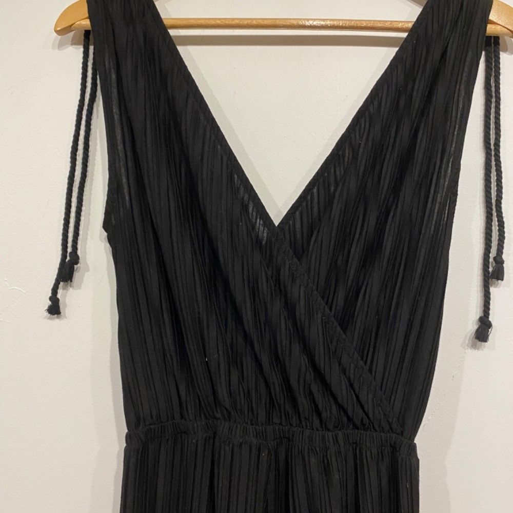 Other Cupcakes & Cashmere Ibiza Black Wide Leg Pleated Jumpsuit Size 25" / US 0 / IT 36 - 3 Thumbnail