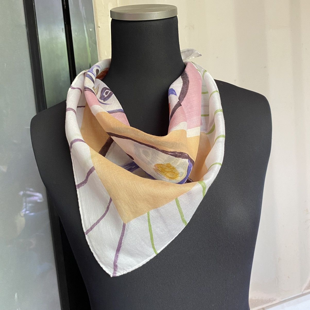 Designer Picasso printed handkerchief Size ONE SIZE - 4 Thumbnail
