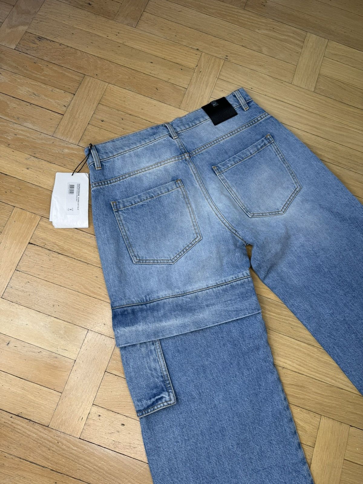 1017 ALYX 9SM 1017 ALYX 9SM FW23 OVERSIZED DENIM CARGO PANTS Size US 32 / EU 48 - 9 Thumbnail