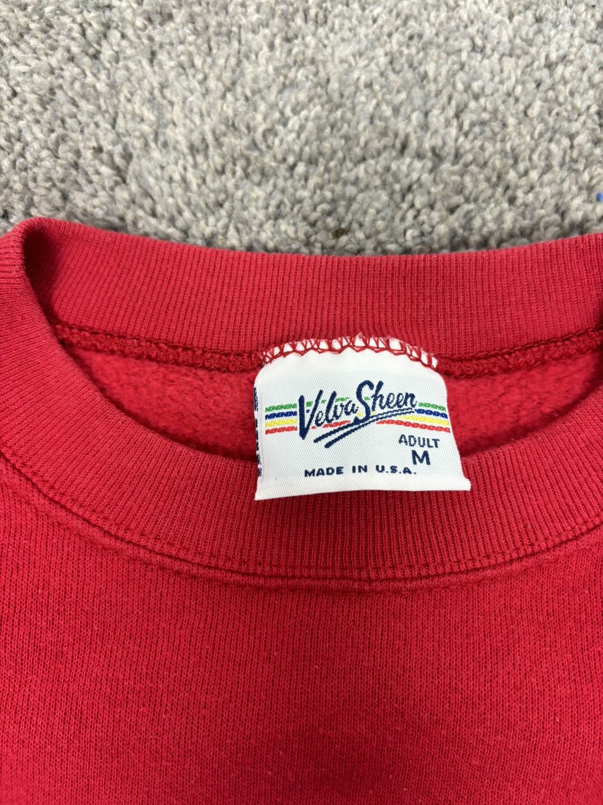 Disney Vintage 90s red mickey mouse crewneck Size US M / EU 48-50 / 2 - 5 Thumbnail