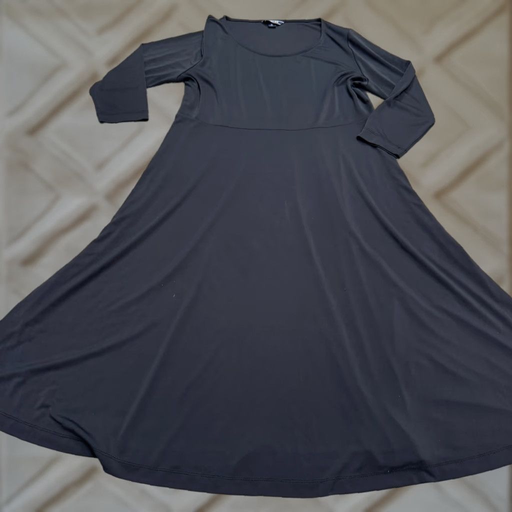 Lands' End Lands' End Fit & Flare A-Line Midi Dress Womens XL 18 Black Long Sleeve Stretch Regular Polyester Spandex Solid Round Neck Vintage No Size XL / US 12-14 / IT 48-50 - 1 Thumbnail