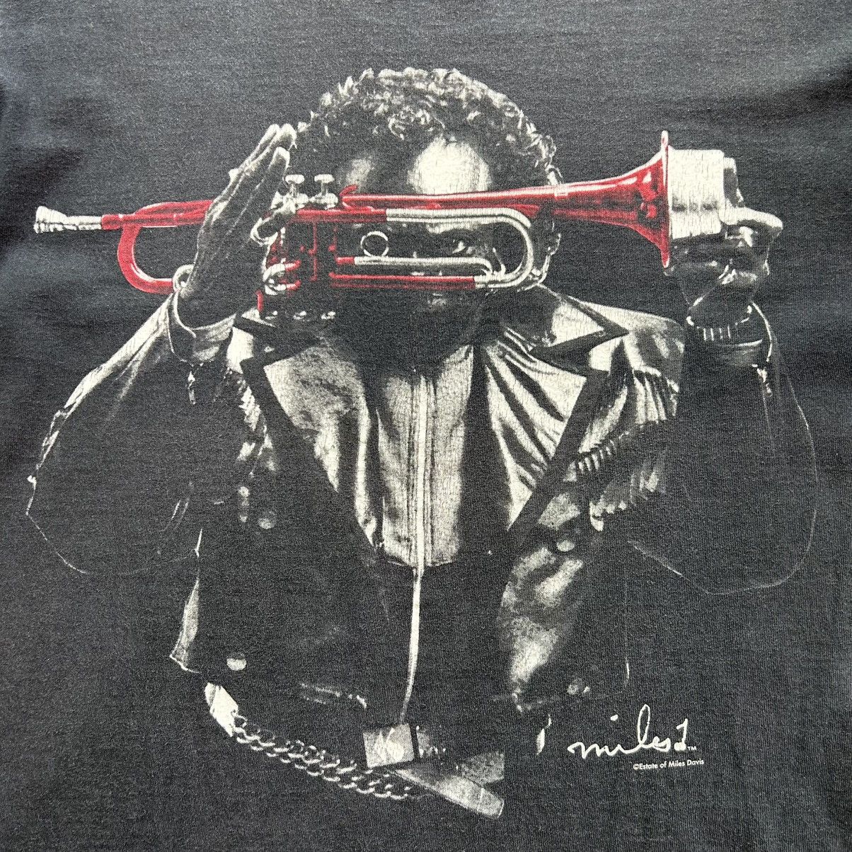 Band Tees Vintage 1990’s Miles Davis Andazia Tee Size US L / EU 52-54 / 3 - 3 Thumbnail