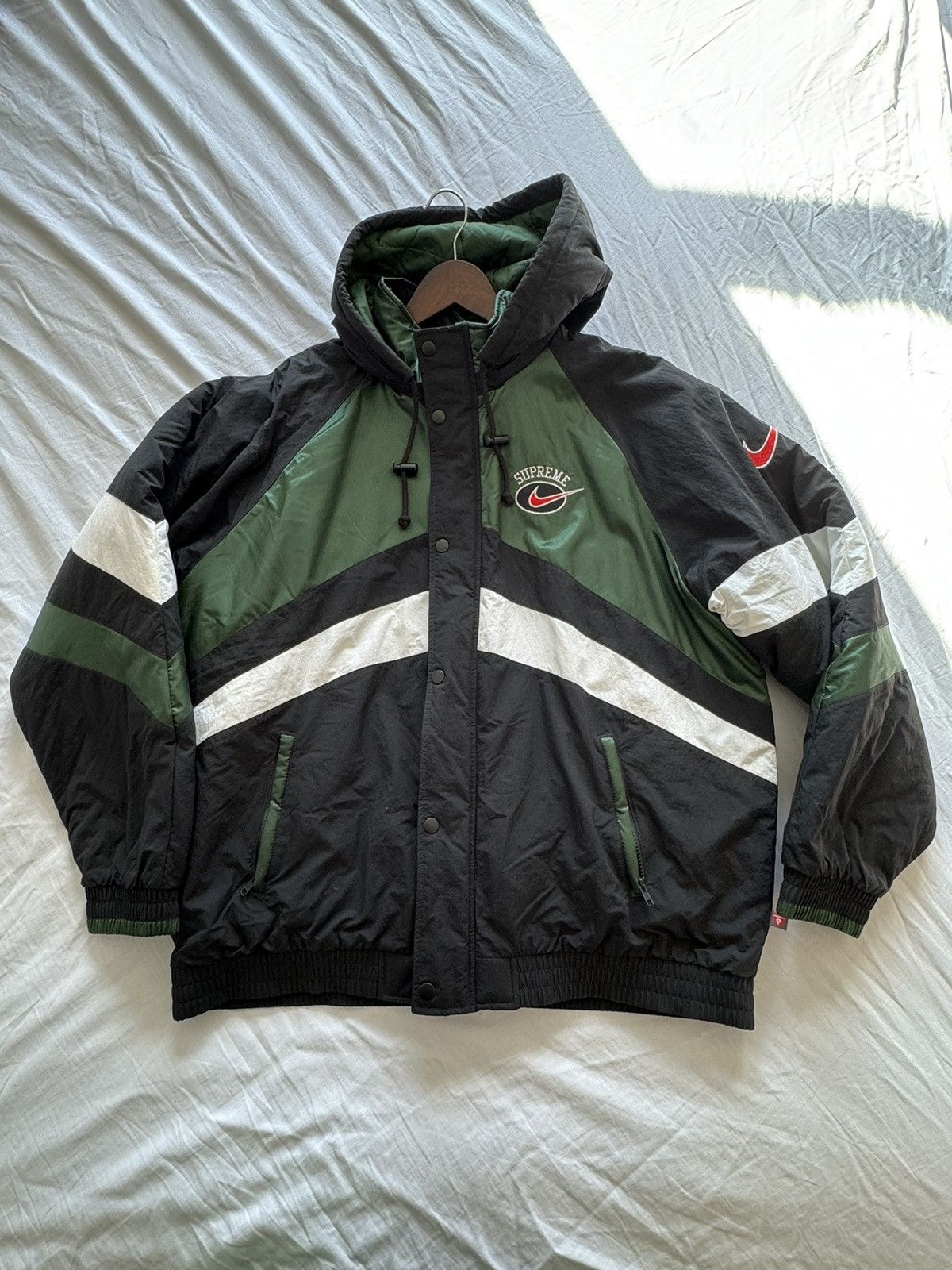 Supreme nike hooded sport jacket outlet green