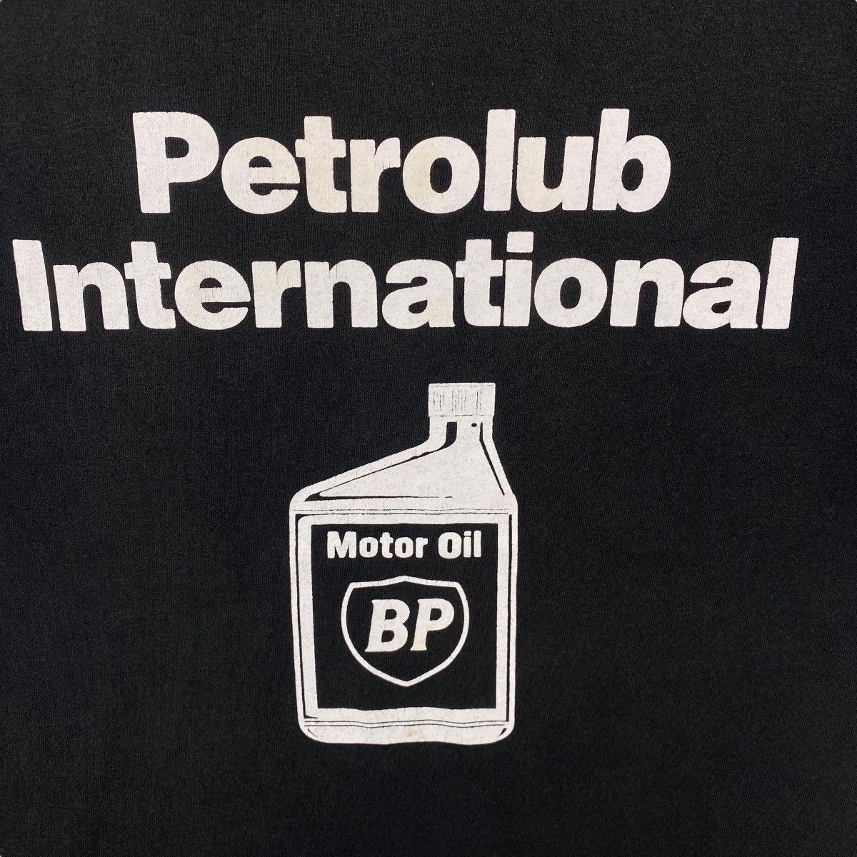 Vintage Vintage 00's PETROLUB INTERNATIONAL BP Graphic Faded Tee Size US M / EU 48-50 / 2 - 2 Thumbnail