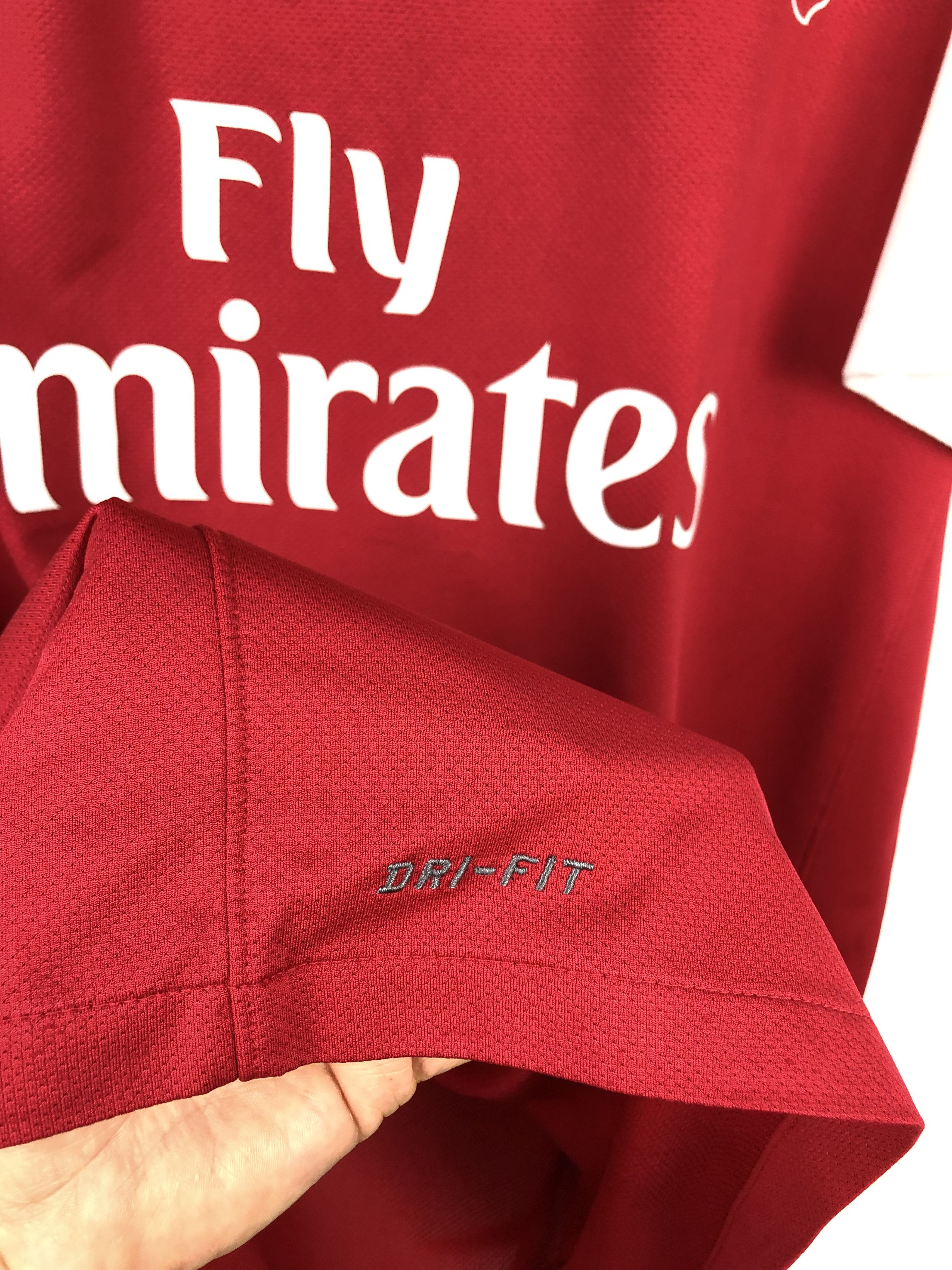 Nike Arsenal football shirt Soccer Nike Jersey Gunners Tee Hype Size US XL / EU 56 / 4 - 7 Thumbnail
