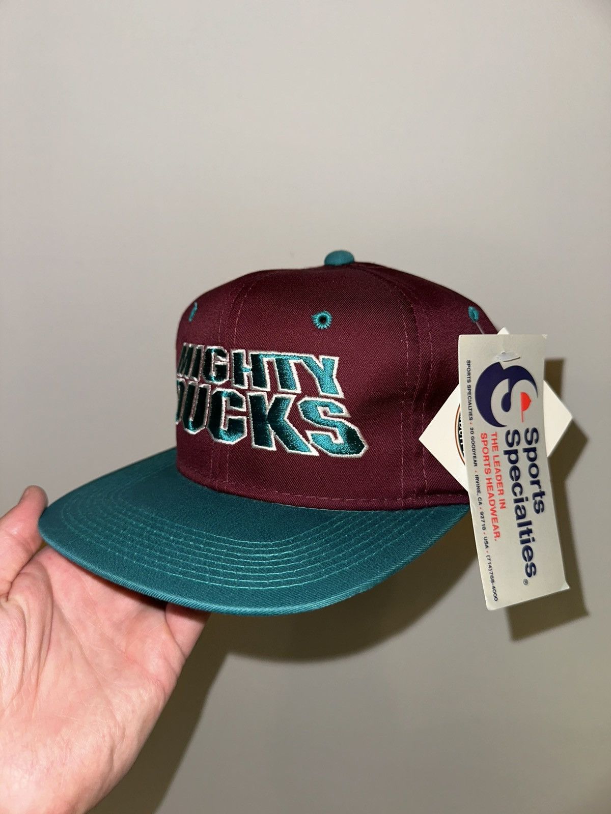 NHL × Sports Specialties × Vintage Vintage DS Mighty Ducks Sports Specialties Script Snapback Size ONE SIZE - 2 Thumbnail