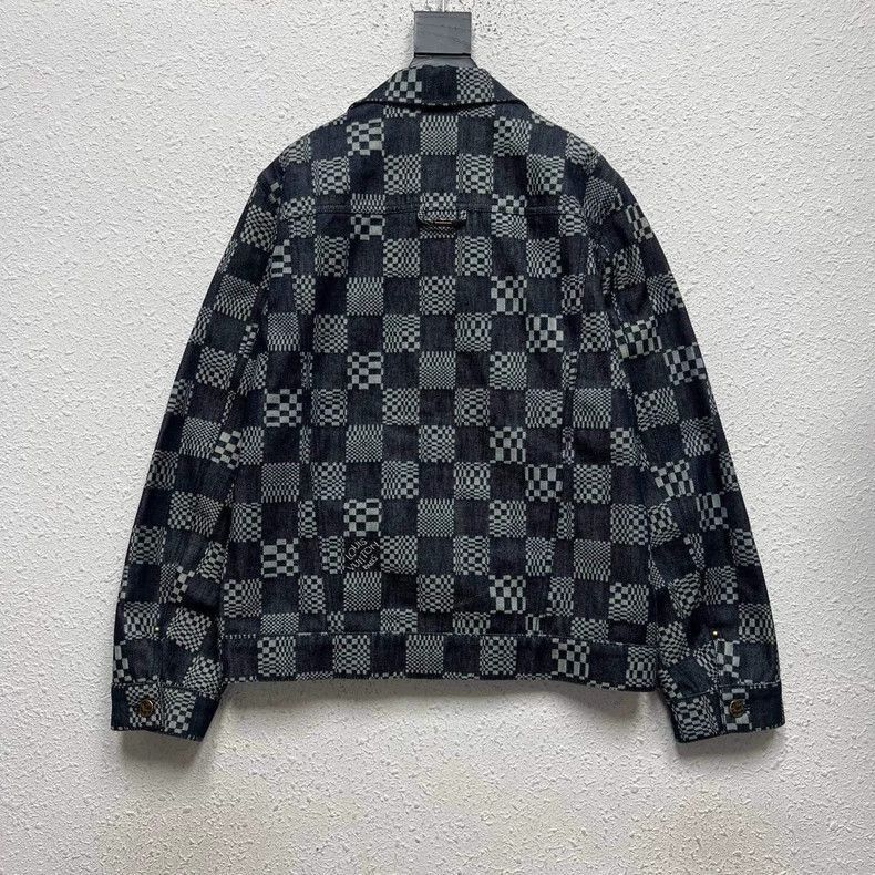 Louis Vuitton Louis Vuitton Blue Check Denim Jacket Size US L / EU 52-54 / 3 - 2 Thumbnail