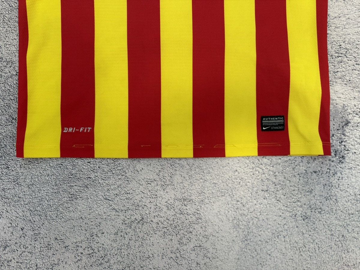 Nike Nike Barcelona 2013 2014 Away Jersey Shirt Men S 532823-703 Size US S / EU 44-46 / 1 - 19 Thumbnail
