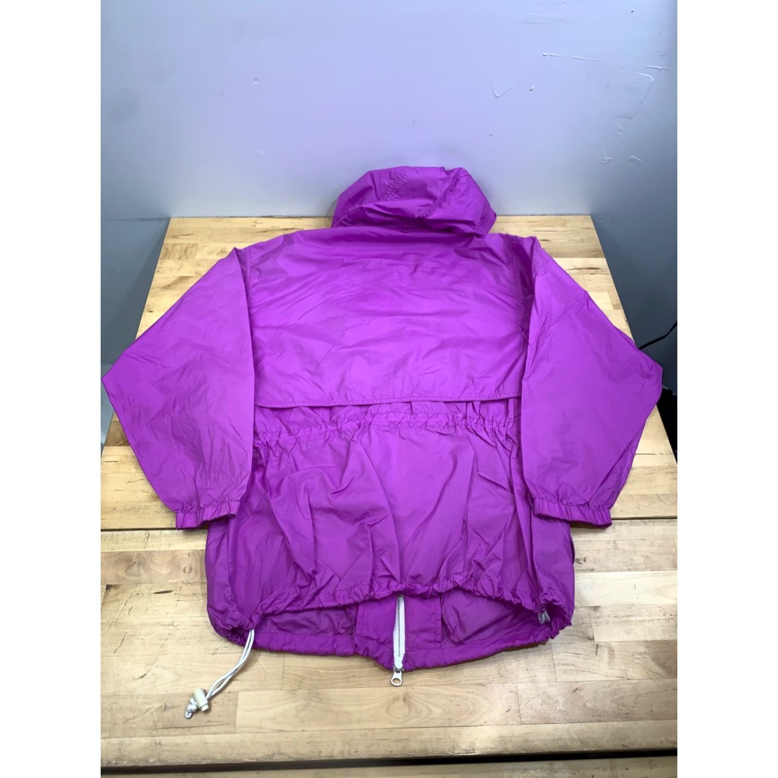 Vintage VINTAGE Woolrich Windbreaker Jacket Womens M Fuschia Nylon Outdoor Hooded 12692 Size M / US 6-8 / IT 42-44 - 8 Thumbnail