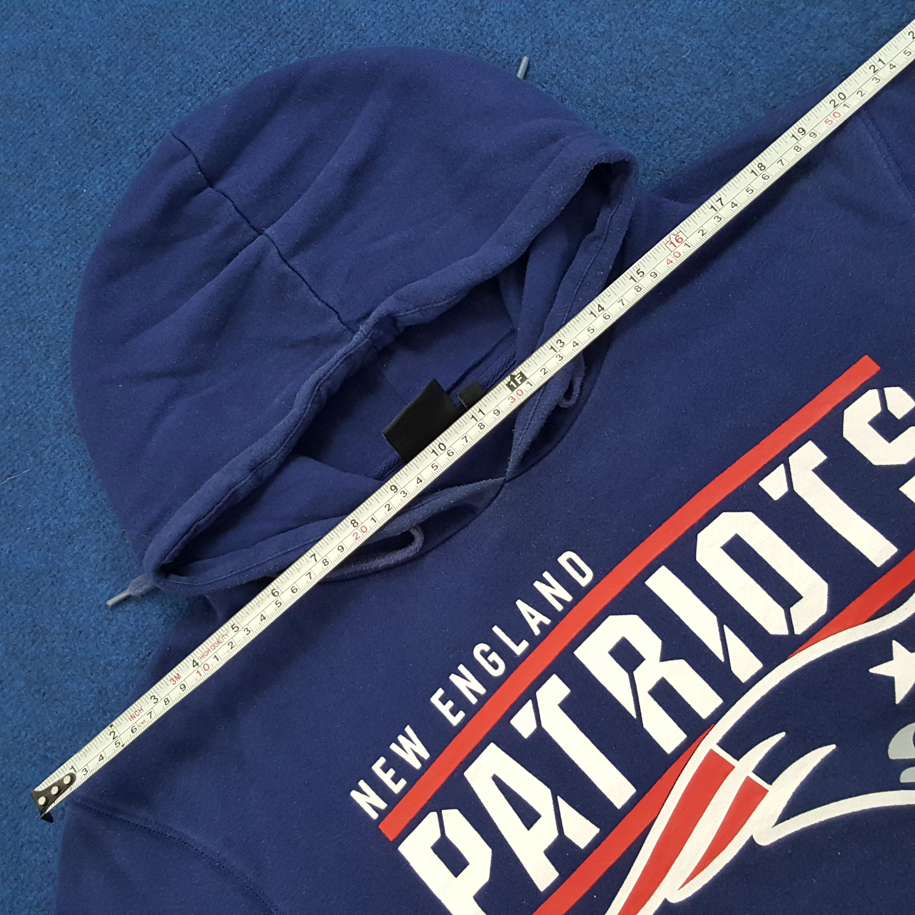 NFL × Vintage Vintage New England Patriots American Football Team Hoodie Size US L / EU 52-54 / 3 - 9 Thumbnail