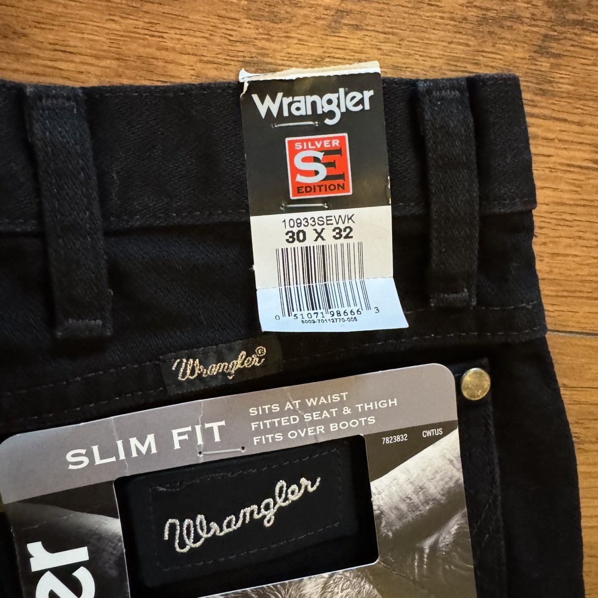 Wrangler New Wrangler Black Slim Fit Silver Edition 30x32 Jeans Denim Size US 30 / EU 46 - 7 Thumbnail