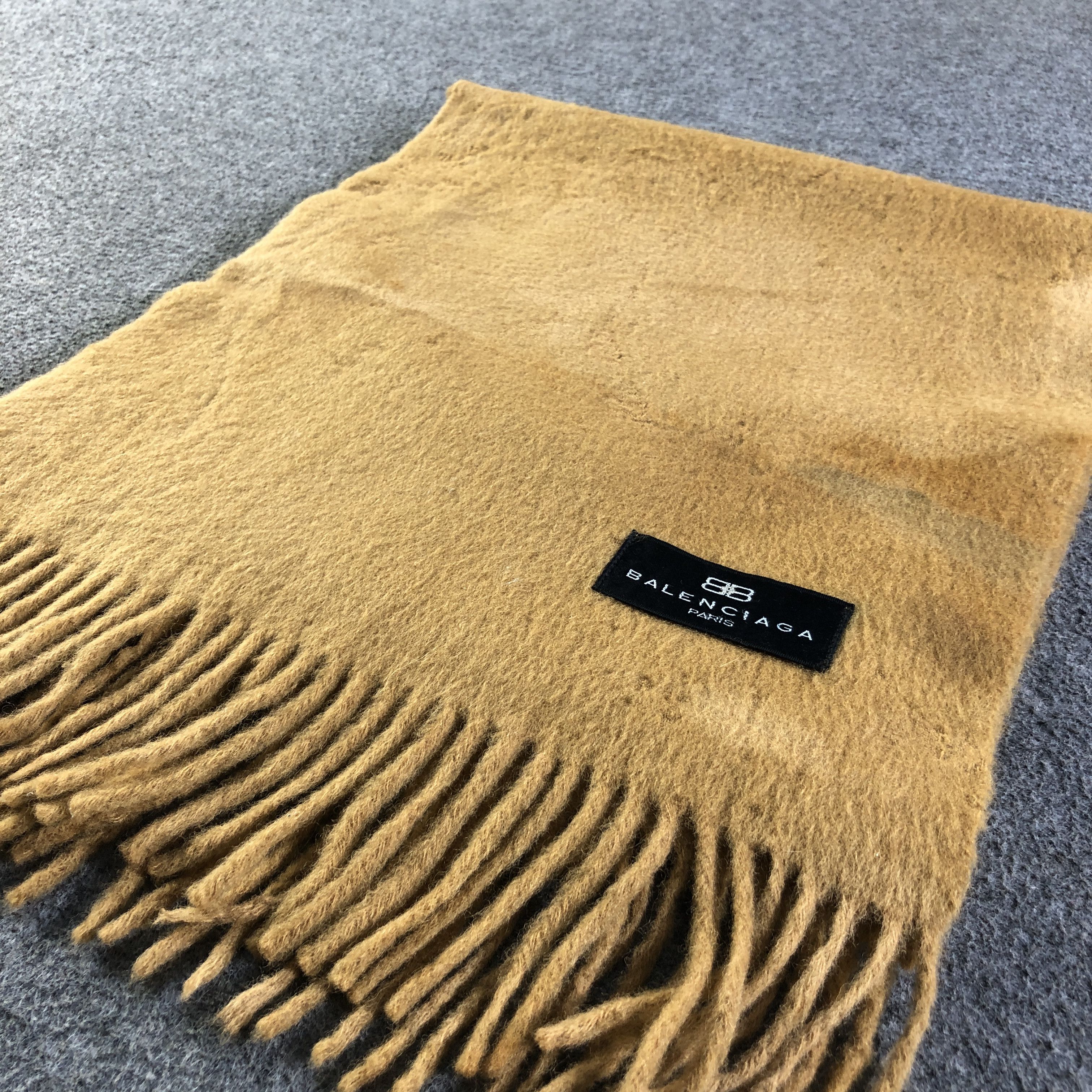 Balenciaga Balenciaga Wool Scarf Muffler Neckwear V2625 Size ONE SIZE - 3 Thumbnail