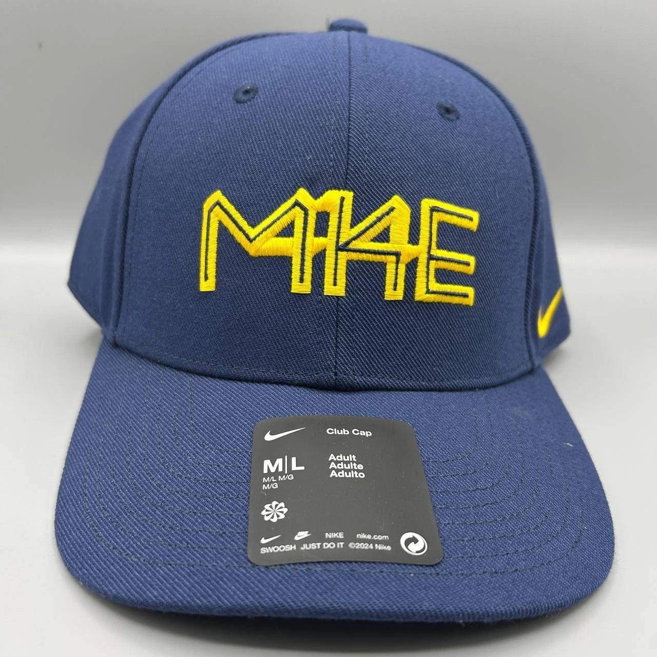 Nike Milwaukee Brewers x Nike Club Hat Men M-L Dri-Fit Strap Back Size ONE SIZE - 1 Thumbnail