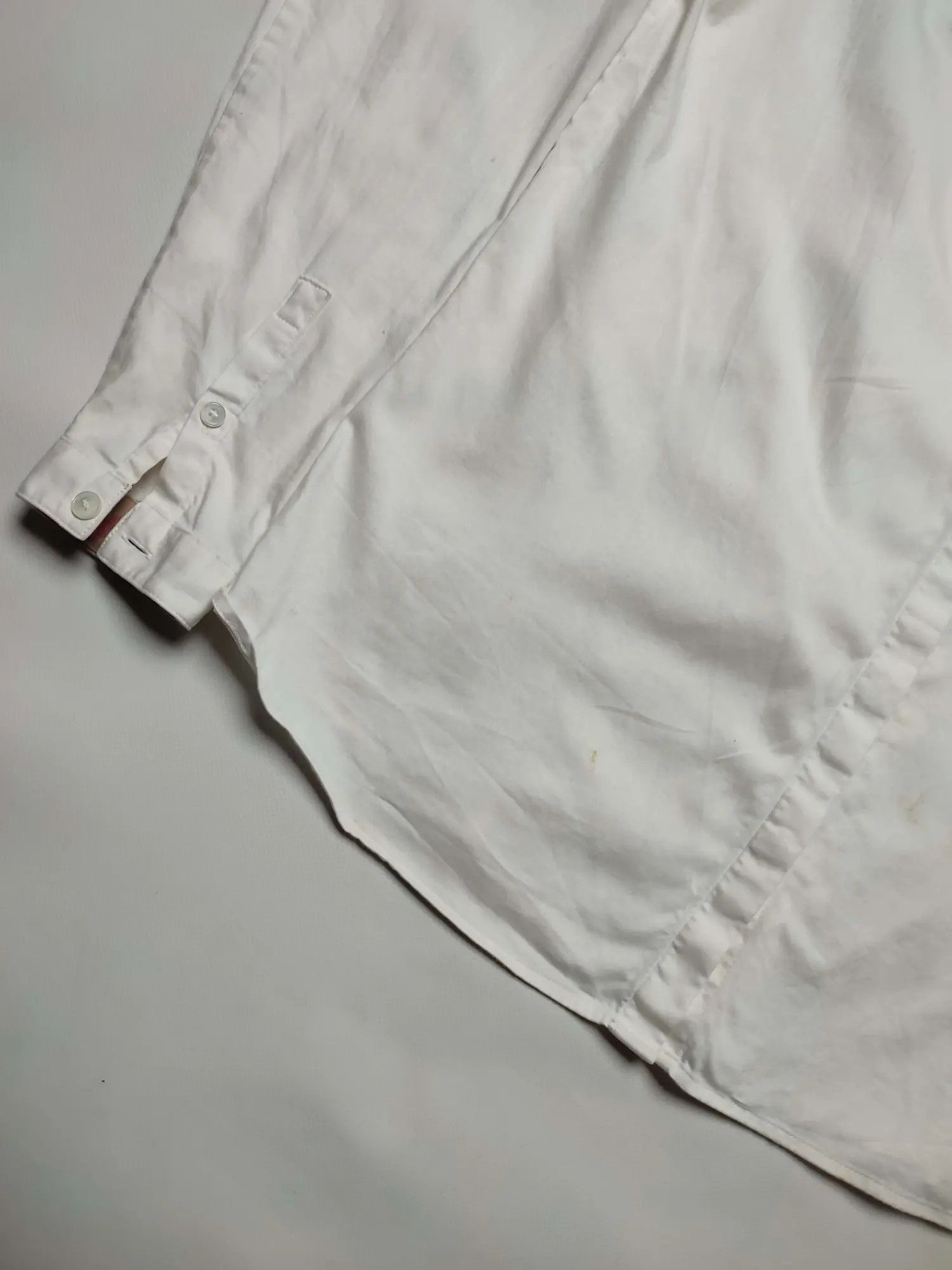 Burberry Burberry nova check neck white button shirt Size M / US 6-8 / IT 42-44 - 3 Thumbnail