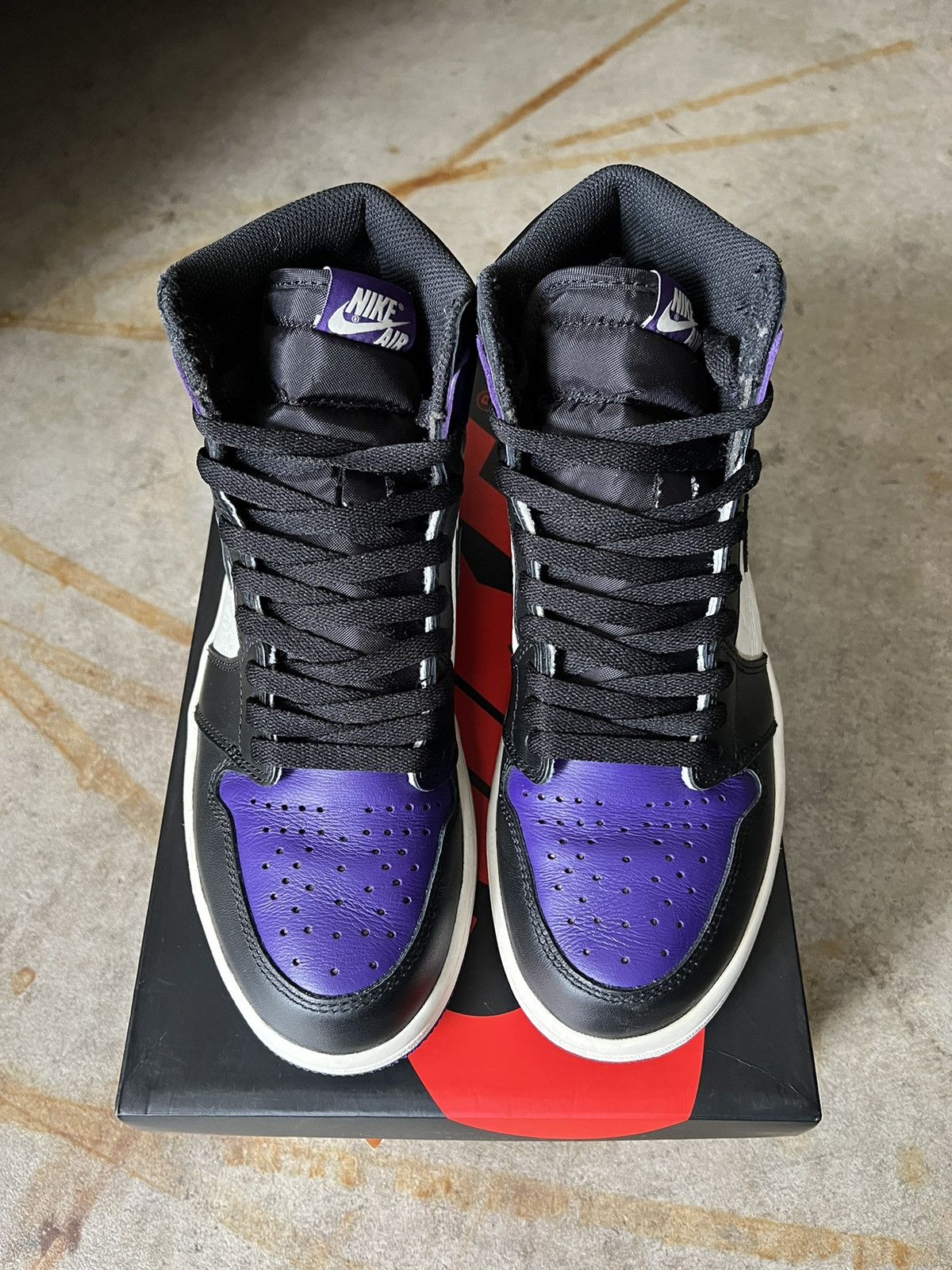 Jordan Brand Jordan 1 High Purple Toe Court Purple Size US 8.5 / EU 41-42 - 4 Thumbnail
