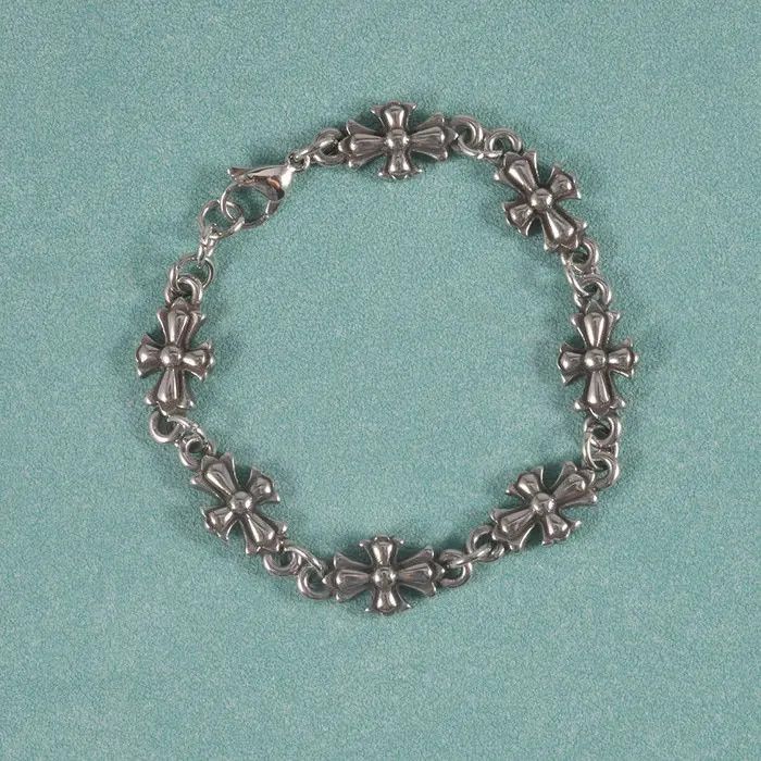 Japanese Brand Y2K cross bracelet Size ONE SIZE - 1 Thumbnail