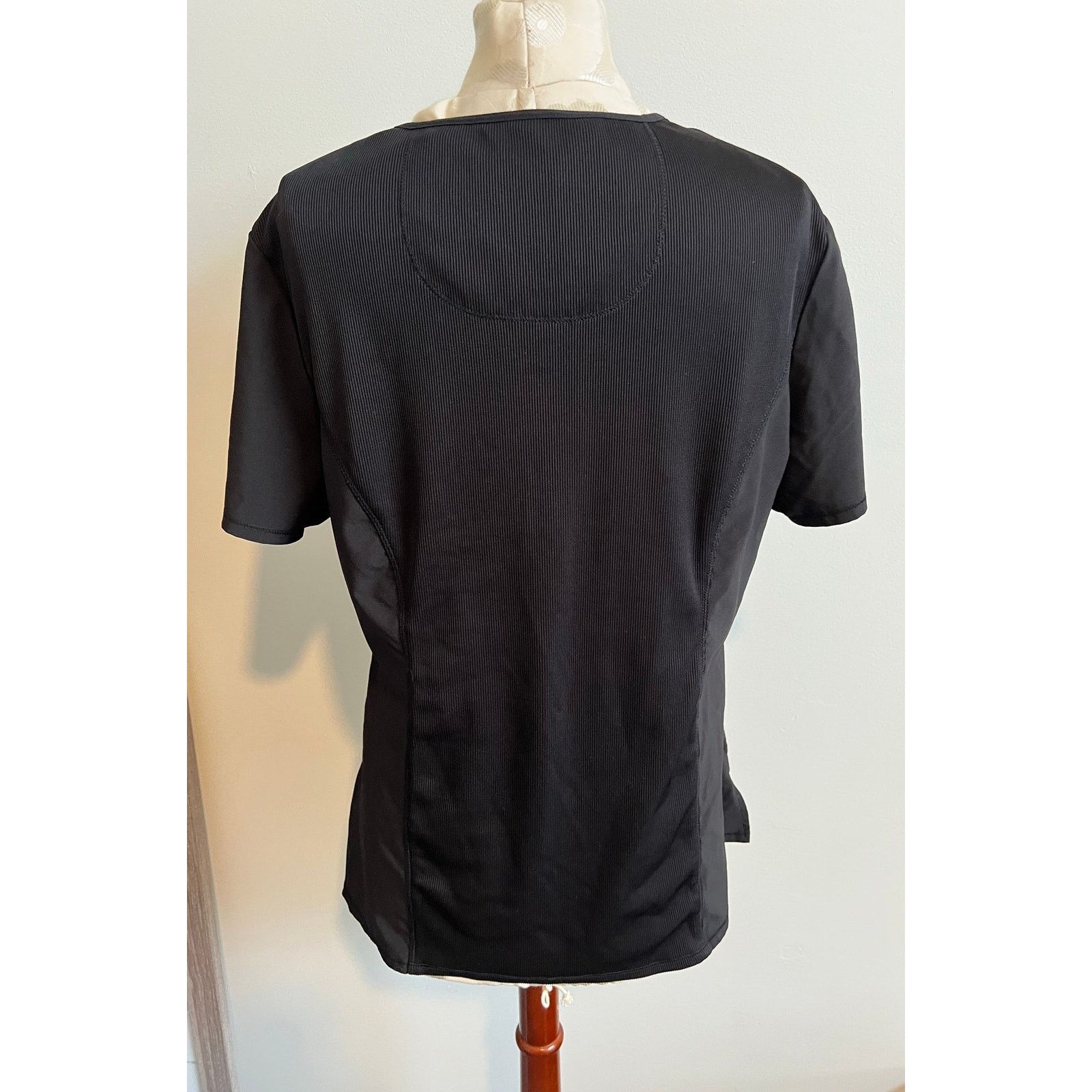 Cherokee Cherokee Infinity Women's 2Pocket Stretch VNeck Scrub Top XL Size US XL / EU 56 / 4 - 5 Thumbnail