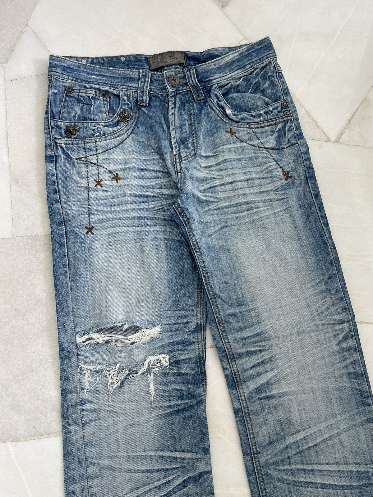 Vintage Skull Japanese Brand Distressed Jeans