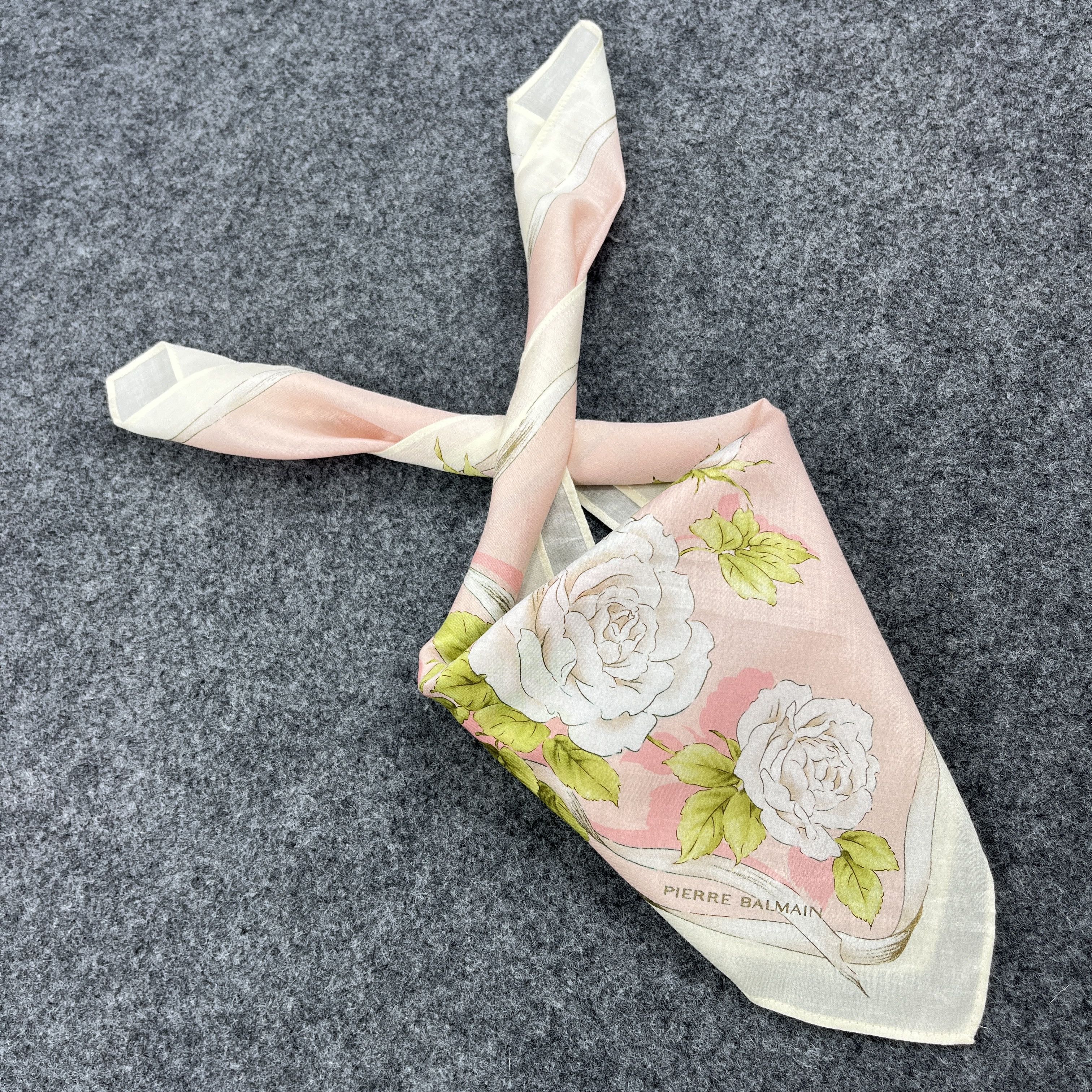 Pierre Balmain Pierre Balmain Handkerchief / Bandana / Neckerchief B1045 Size ONE SIZE - 8 Thumbnail