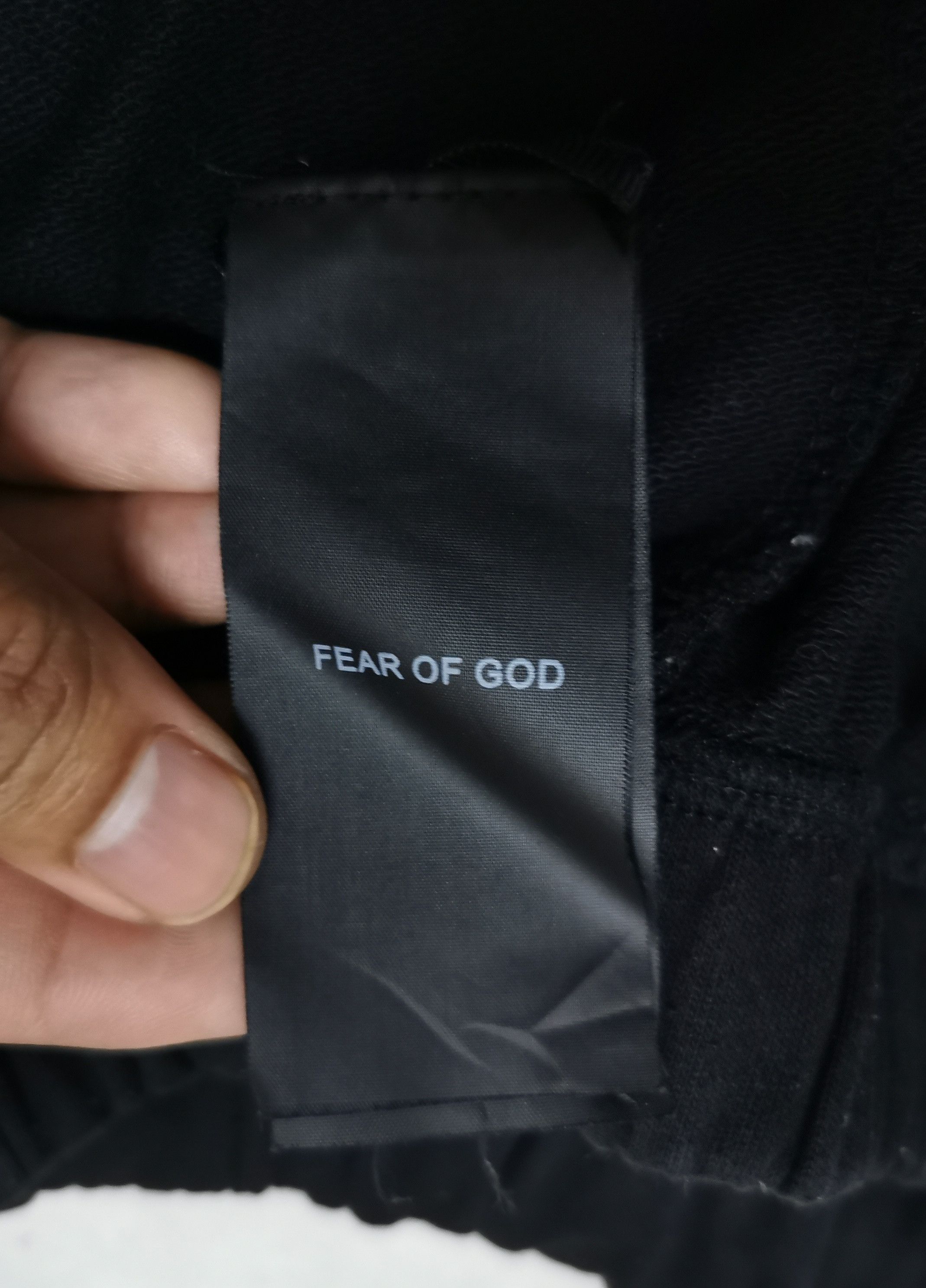 Japanese Brand Custom Fear of God Essential Sixth Collection Joggers Pant Size US 30 / EU 46 - 15 Thumbnail