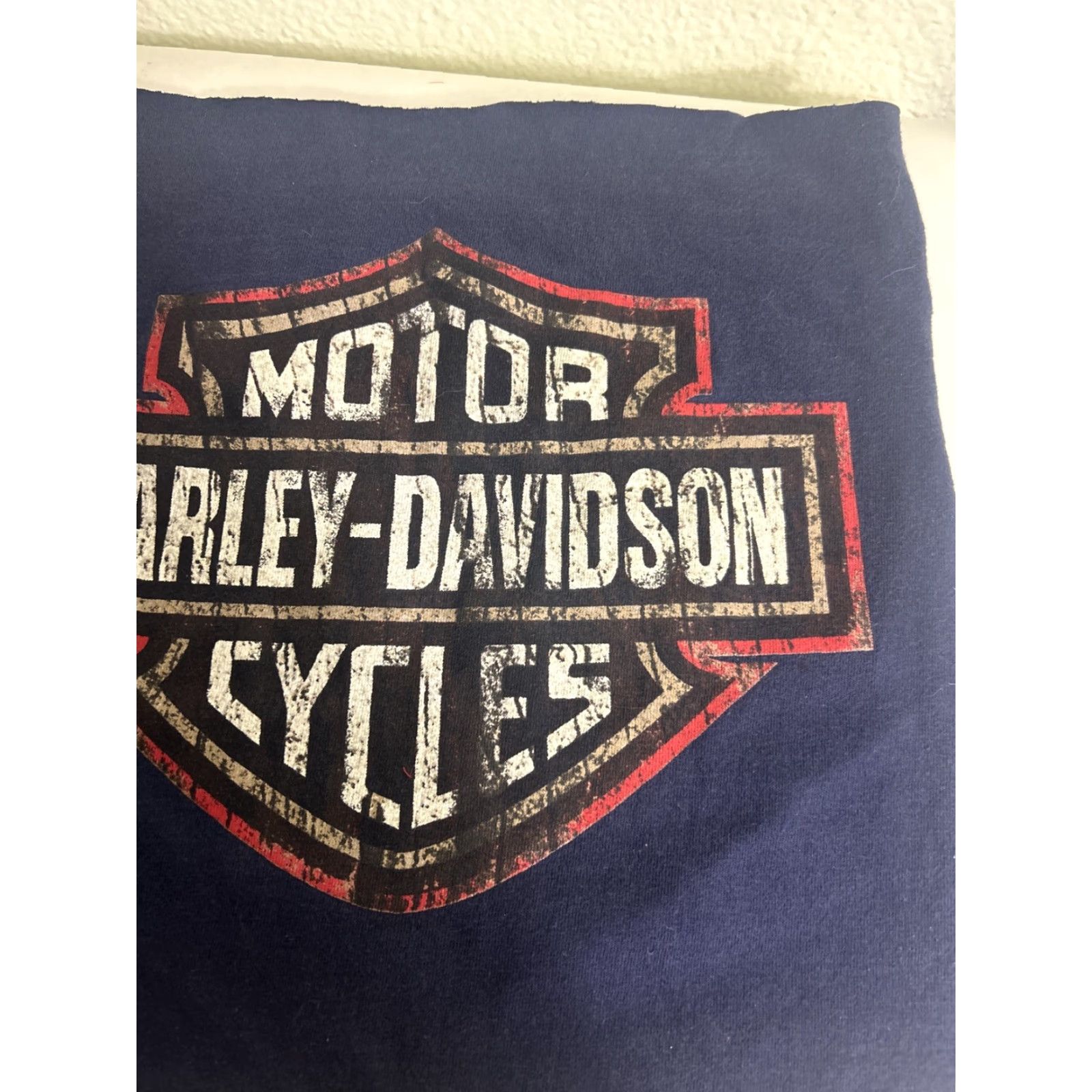 Harley Davidson Harley-Davidson T-Shirt Cutout Navy Blue Red 13x13 Mens One Size Regular Motorcycle Logo Shirt Size US M / EU 48-50 / 2 - 3 Thumbnail