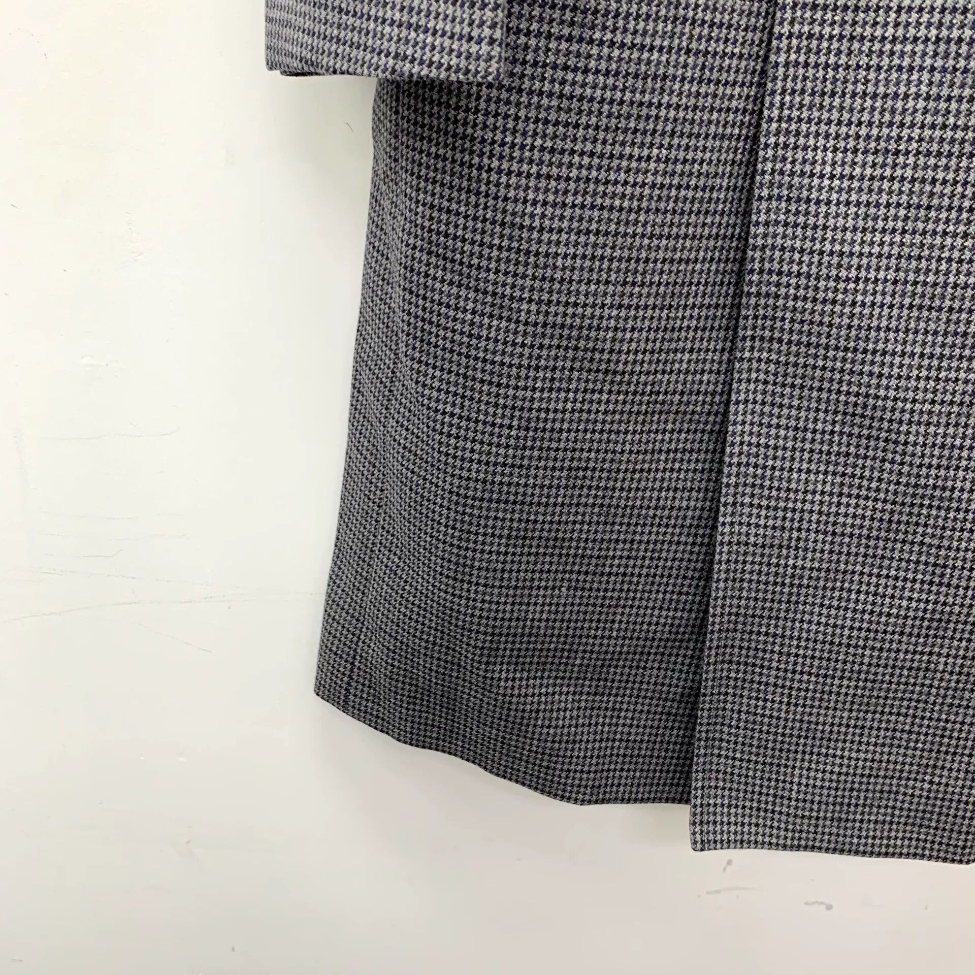 Dior dior gray double-breasted wool coat Size US S / EU 44-46 / 1 - 5 Thumbnail