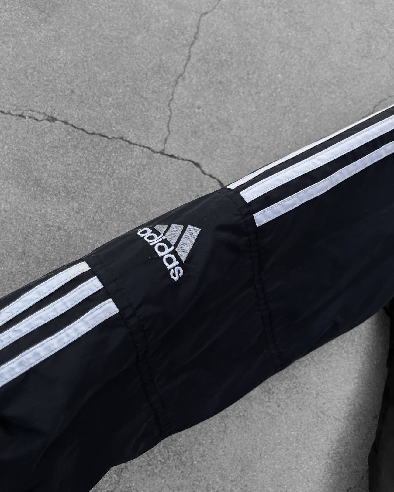 Adidas Reversible Adidas Jacket Size US L / EU 52-54 / 3 - 3 Thumbnail