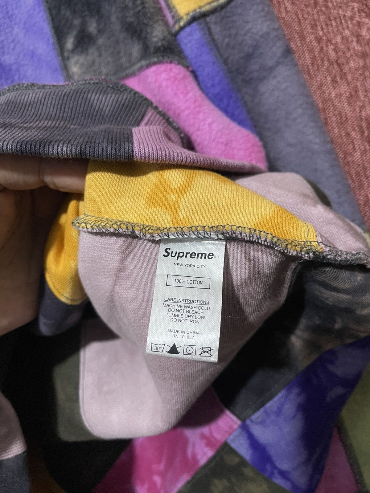 Supreme Supreme SS19 Patchwork Tie Dye Hooded Sweatshirt Medium Size US M / EU 48-50 / 2 - 10 Thumbnail