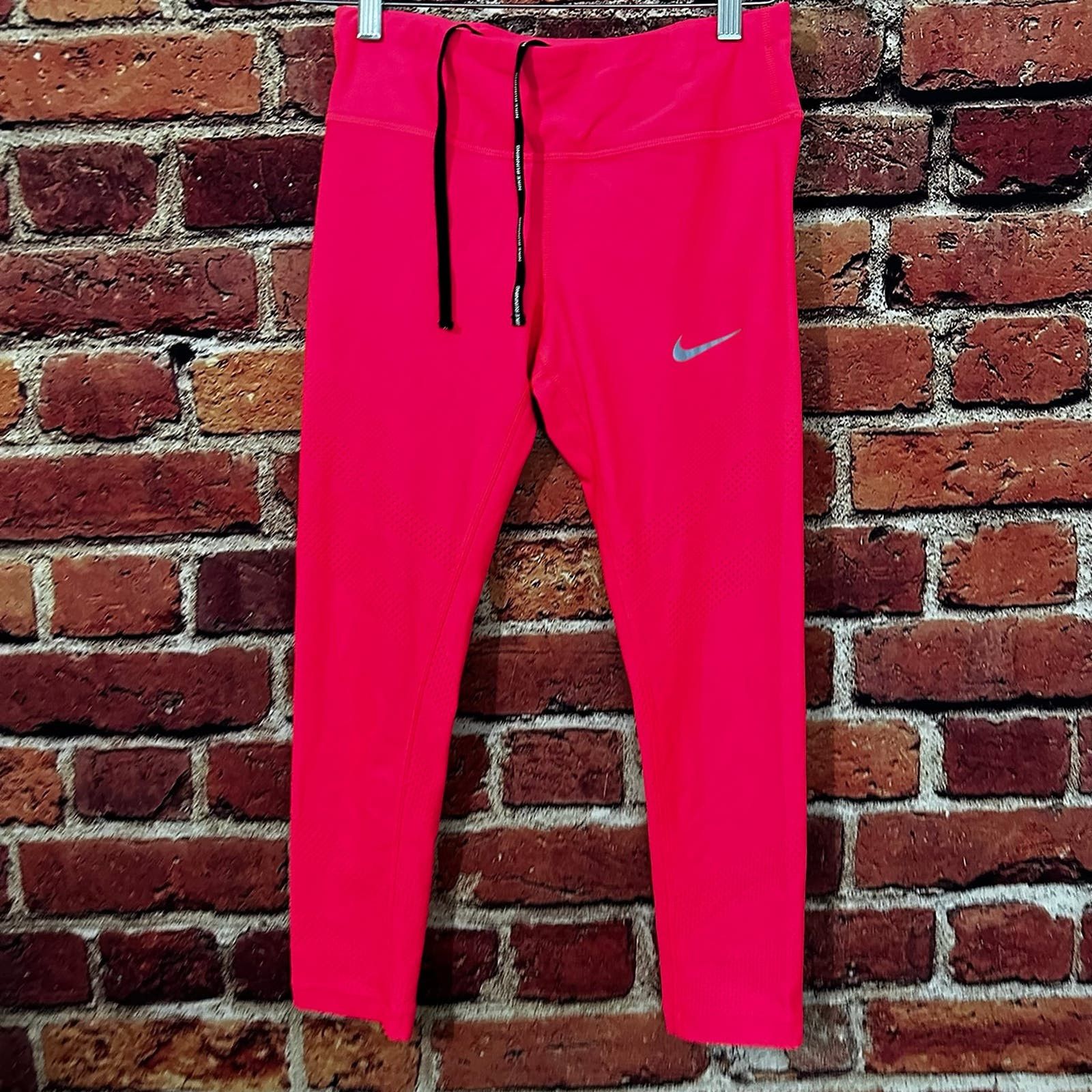 Nike Nike leggings size small Size 27" / US 4 / IT 40 - 2 Thumbnail