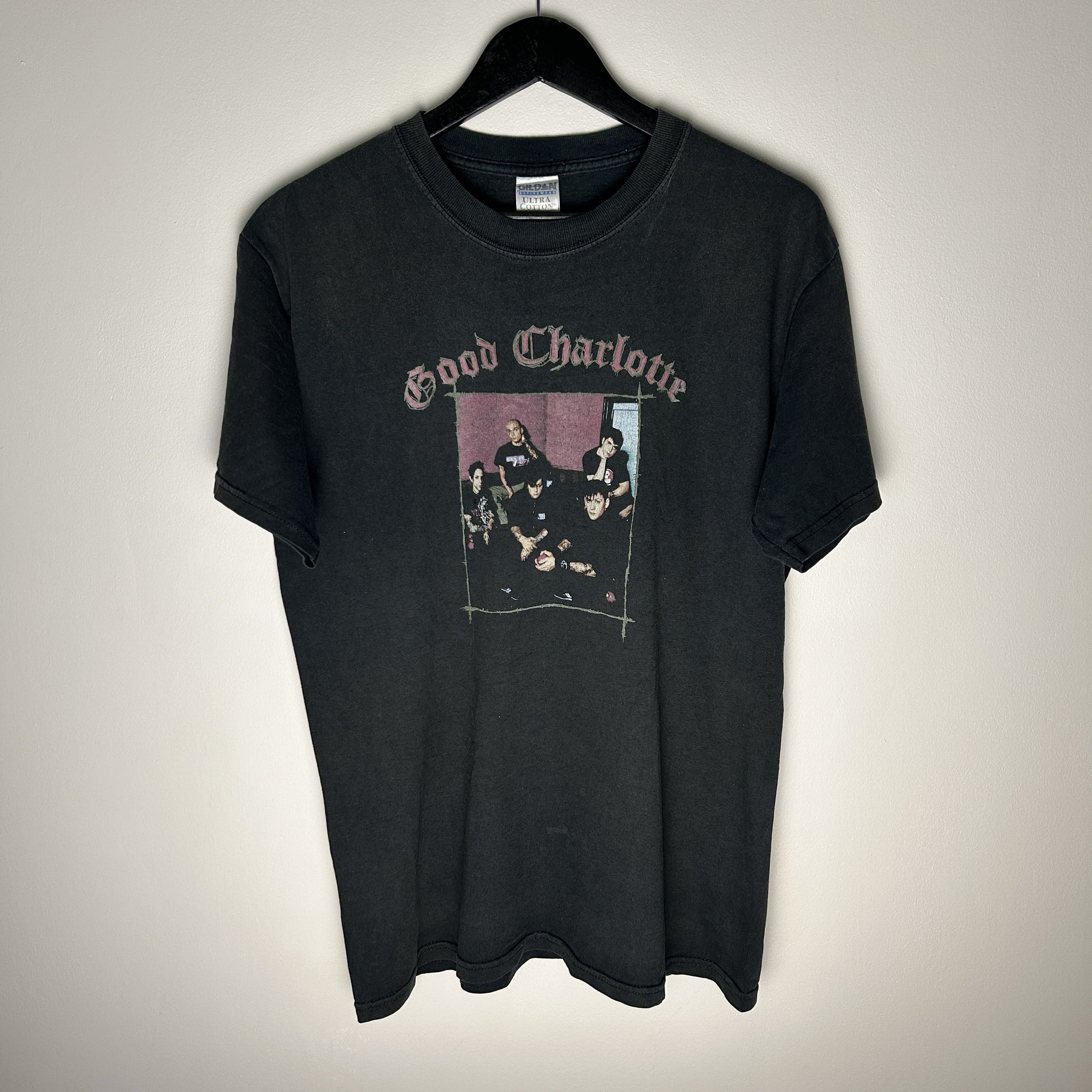 Band Tees Vintage Good Charlotte 2005 Tour Band T-shirt Size US M / EU 48-50 / 2 - 1 Thumbnail