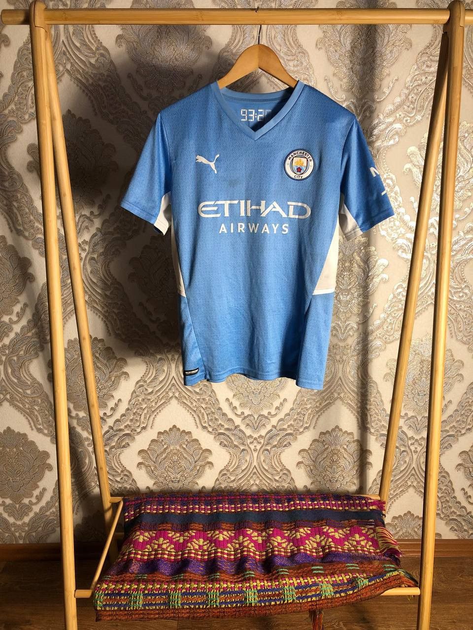 Puma VINTAGE PUMA FC MANCHESTER CITY ENGLAND SOCCER JERSEY RETRO Size US S / EU 44-46 / 1 - 2 Thumbnail