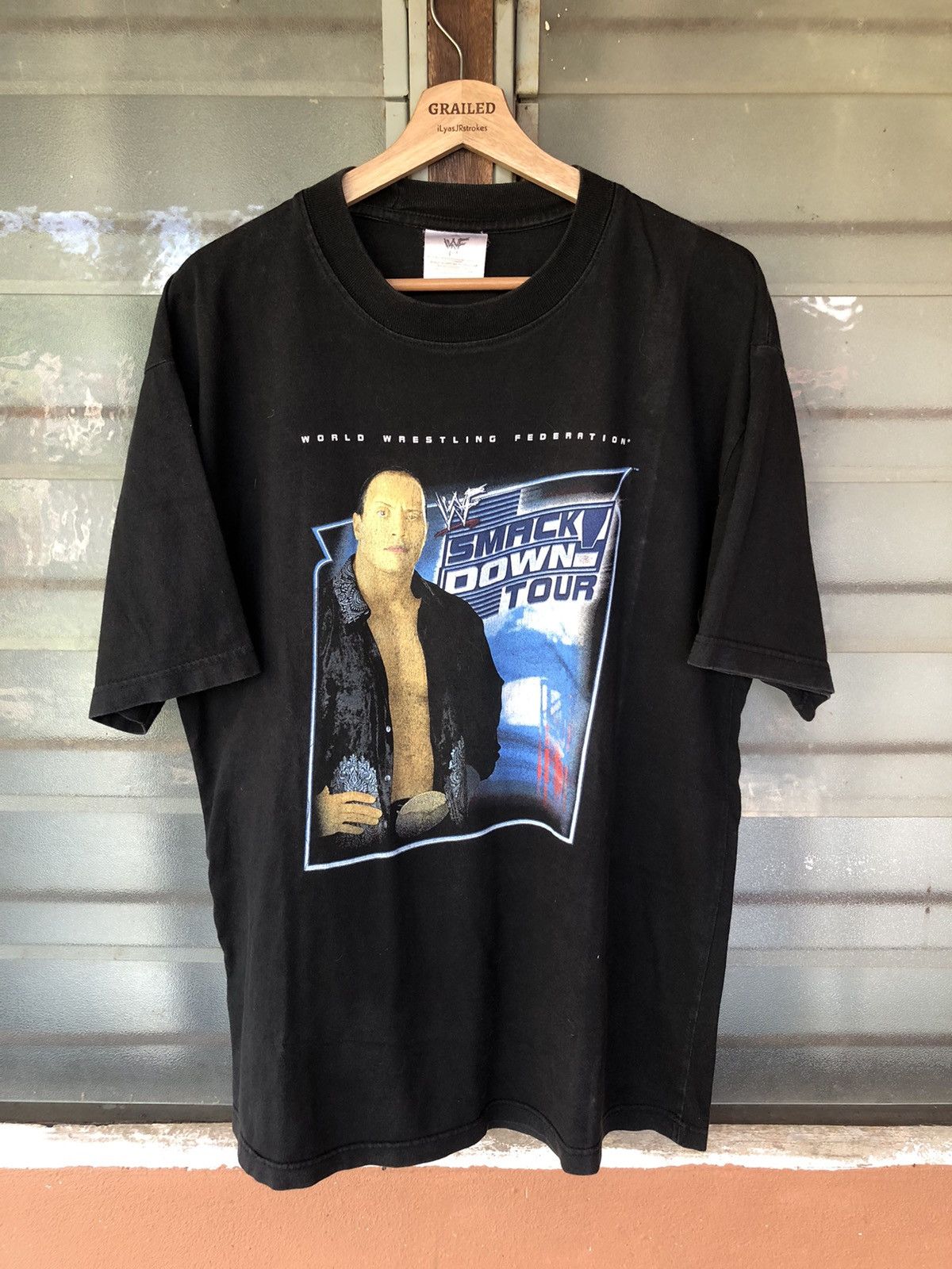 WWF Vintage 02’s WWF The Rock Smack Down Tour Rare Shirt Tee Size US XL / EU 56 / 4 - 1 Thumbnail