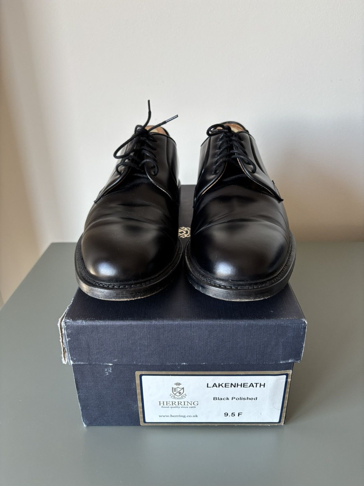 Herring Herring Lakenheath Derby in Polished Black Size US 10.5 / EU 43-44 - 2 Thumbnail