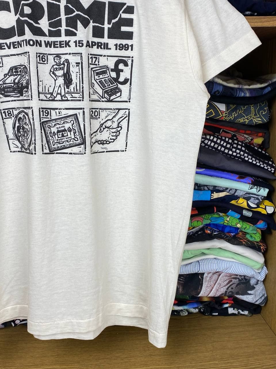 Vintage Vintage Crime Prevention Week 1991 Graphic 90s Tee Size US XL / EU 56 / 4 - 7 Thumbnail