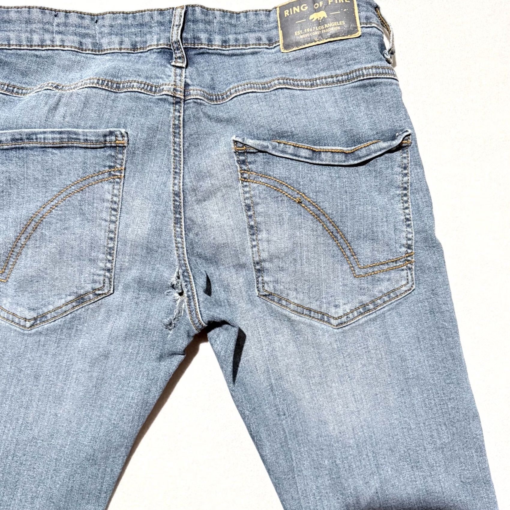 Ring Of Fire Ring of Fire Slim-Fit Jeans Men Blue Denim Zip-Fly Distressed Stretch - 30x30 Jeans Size US 30 / EU 46 - 7 Thumbnail