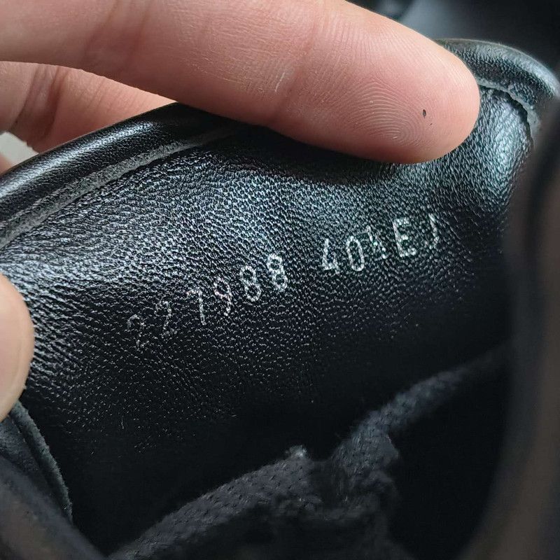 Gucci Gucci Stylish Minimalist Black Casual Sneakers - Size US 9.5 / EU 42-43 - 5 Thumbnail