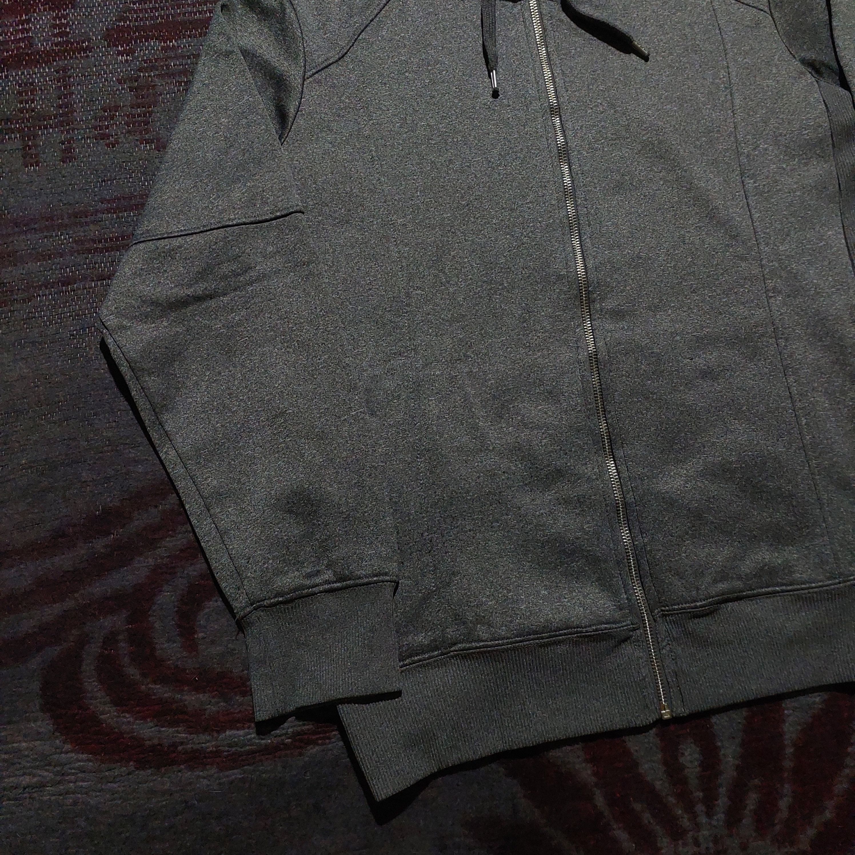 Vanquish 3rd by Vanquish japan zipp hoodie Size US L / EU 52-54 / 3 - 5 Thumbnail
