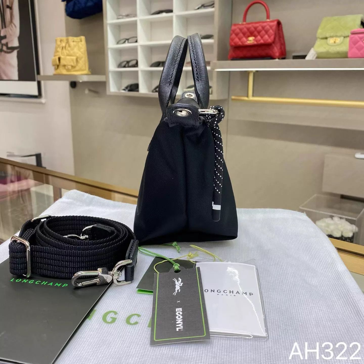 Louis Vuitton Longchamp Energy Black Mini Dumpling Bag 16x14x10 New AH322 Size ONE SIZE - 5 Thumbnail