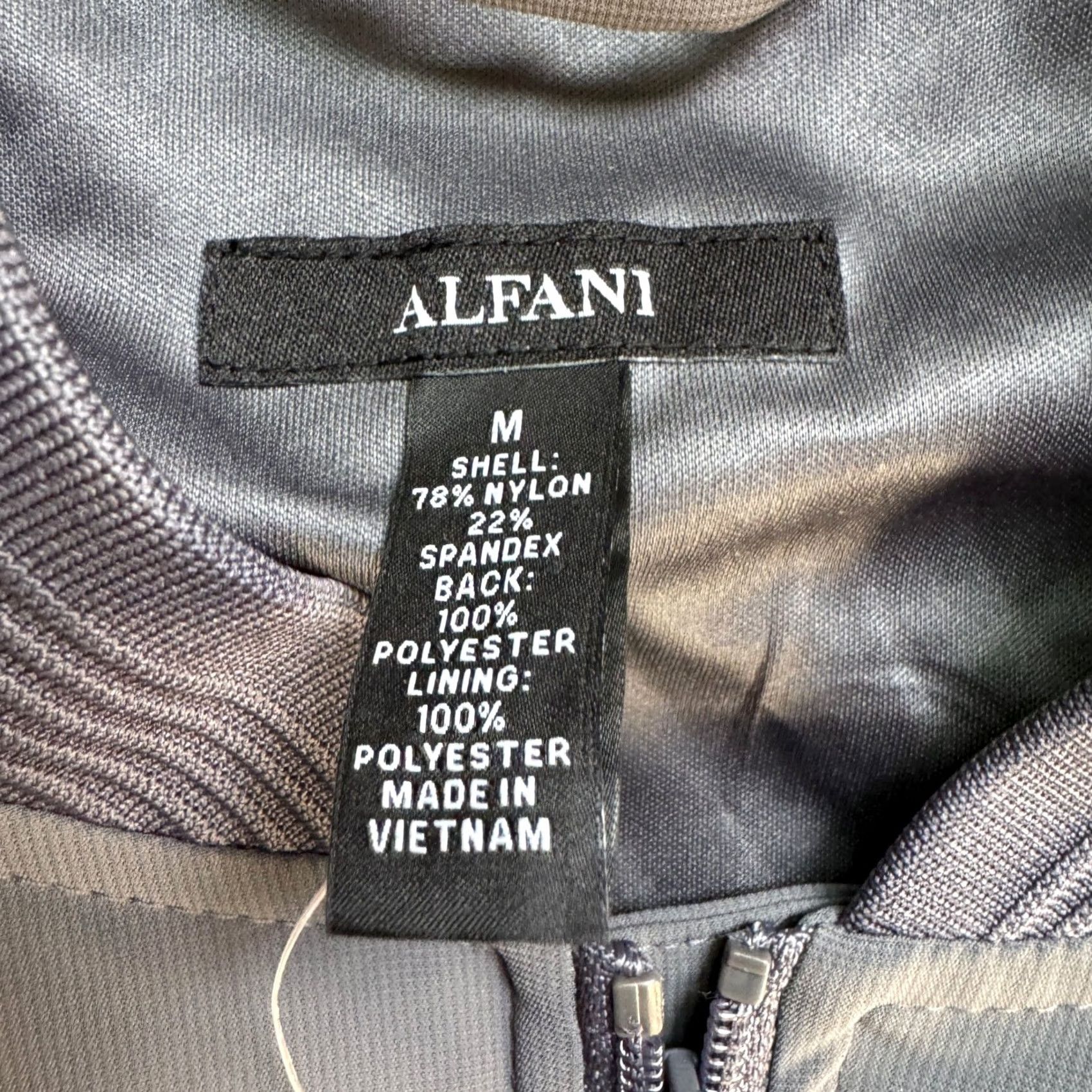 Alfani Alfani Alfatech Bomber Vest Mens M Ebony Grey Full Zip Stretch Size US M / EU 48-50 / 2 - 5 Thumbnail